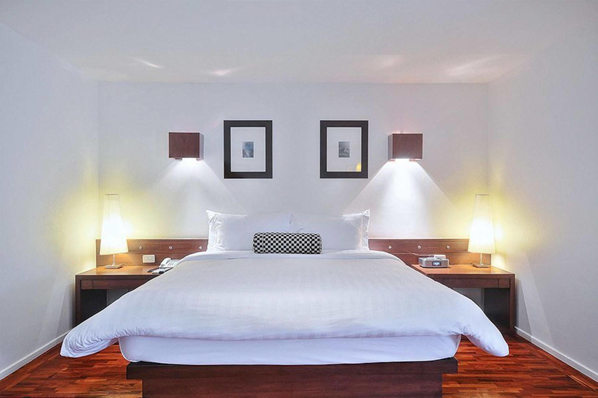 Triple Two Silom 4* Bangkok