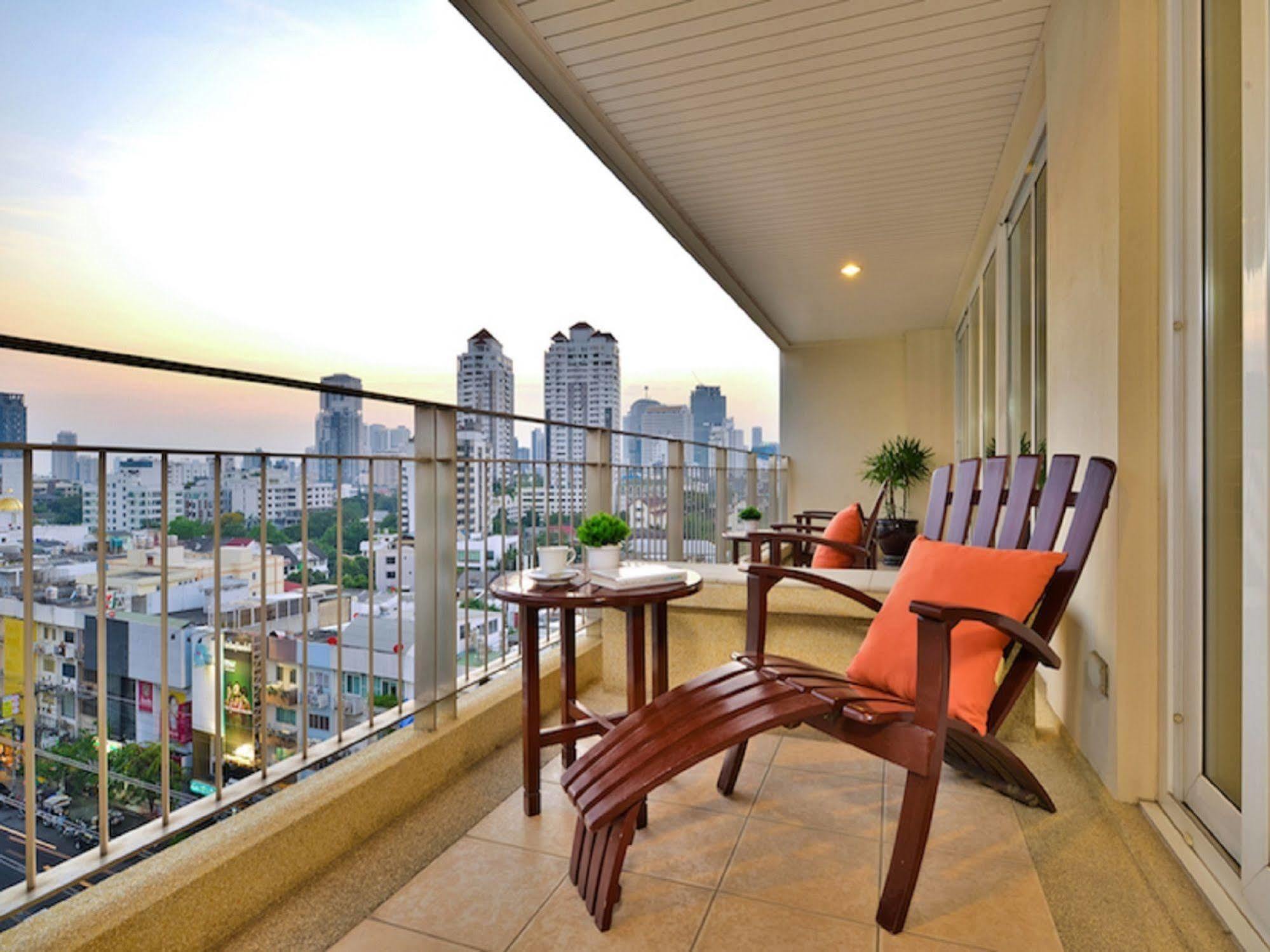 Centre Point Sukhumvit Thong-lo Hotel 4*