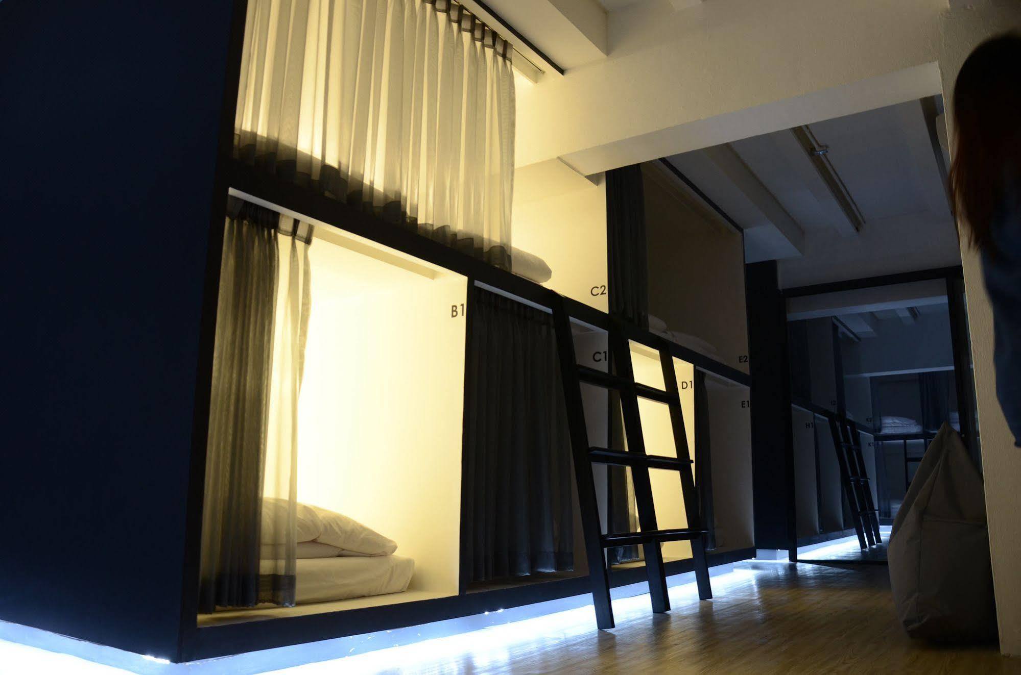 Hostel 3howw @ Sukhumvit 21