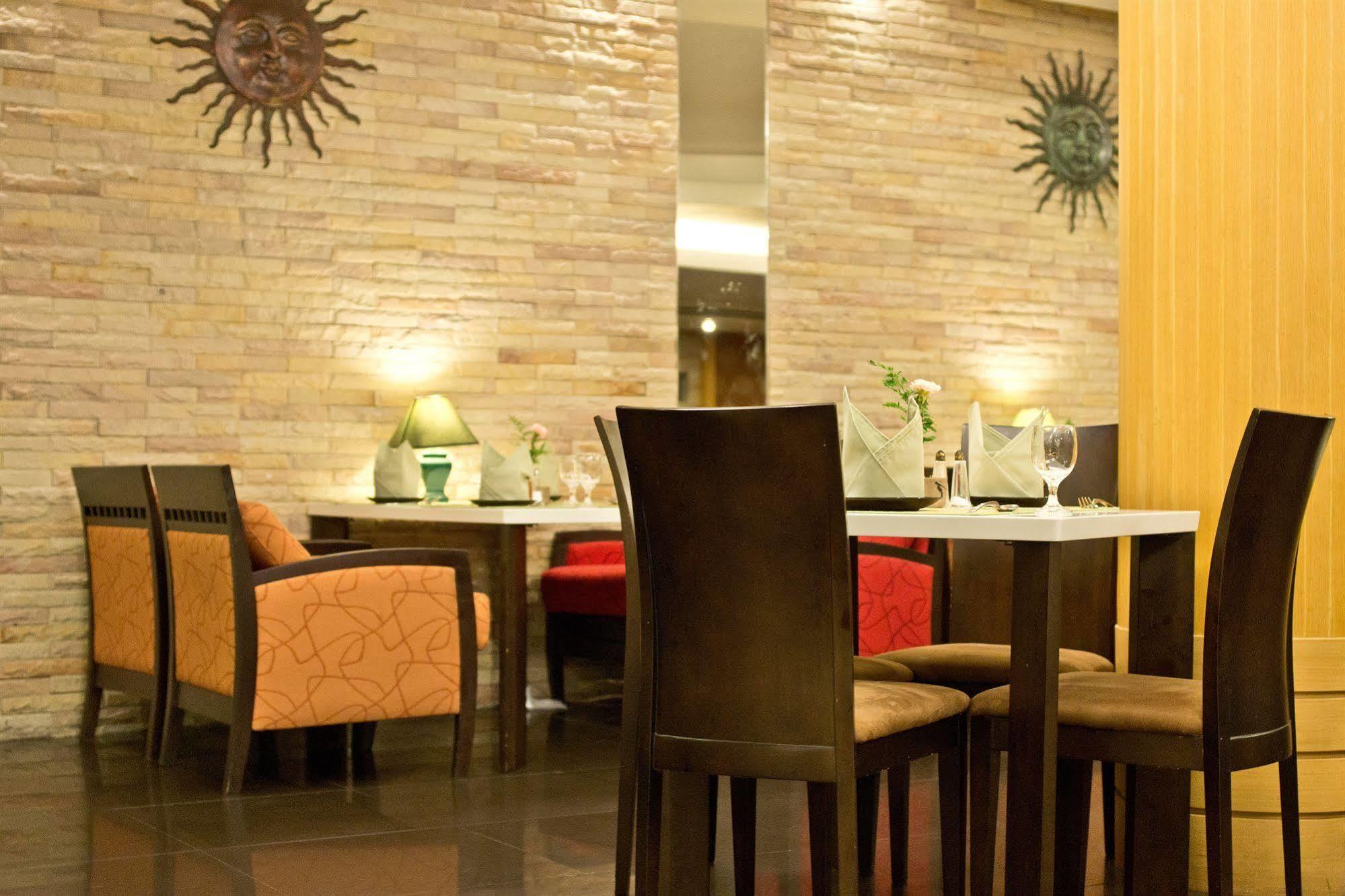 Fortuna Hotel 3*