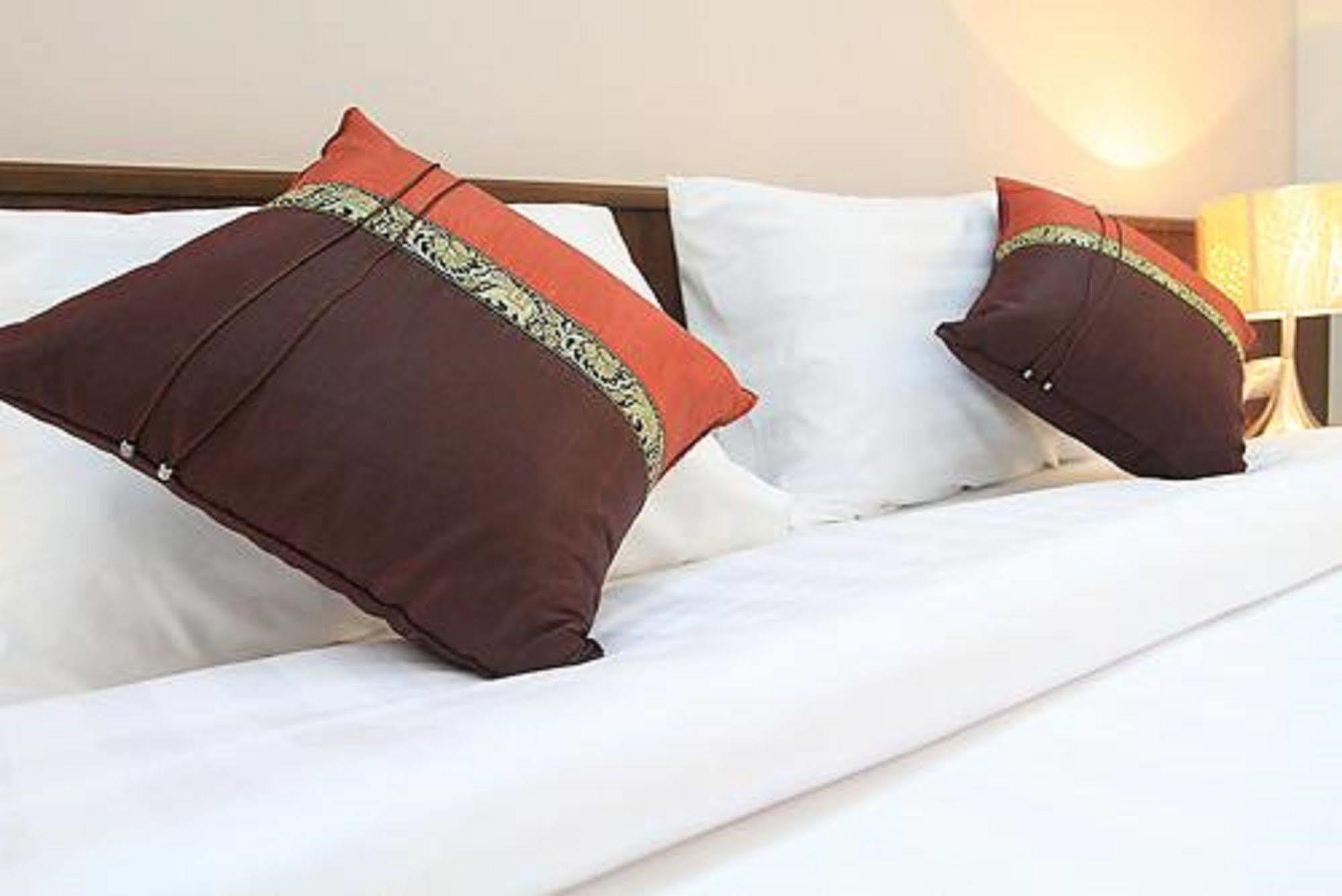 Hotel Avion 5*