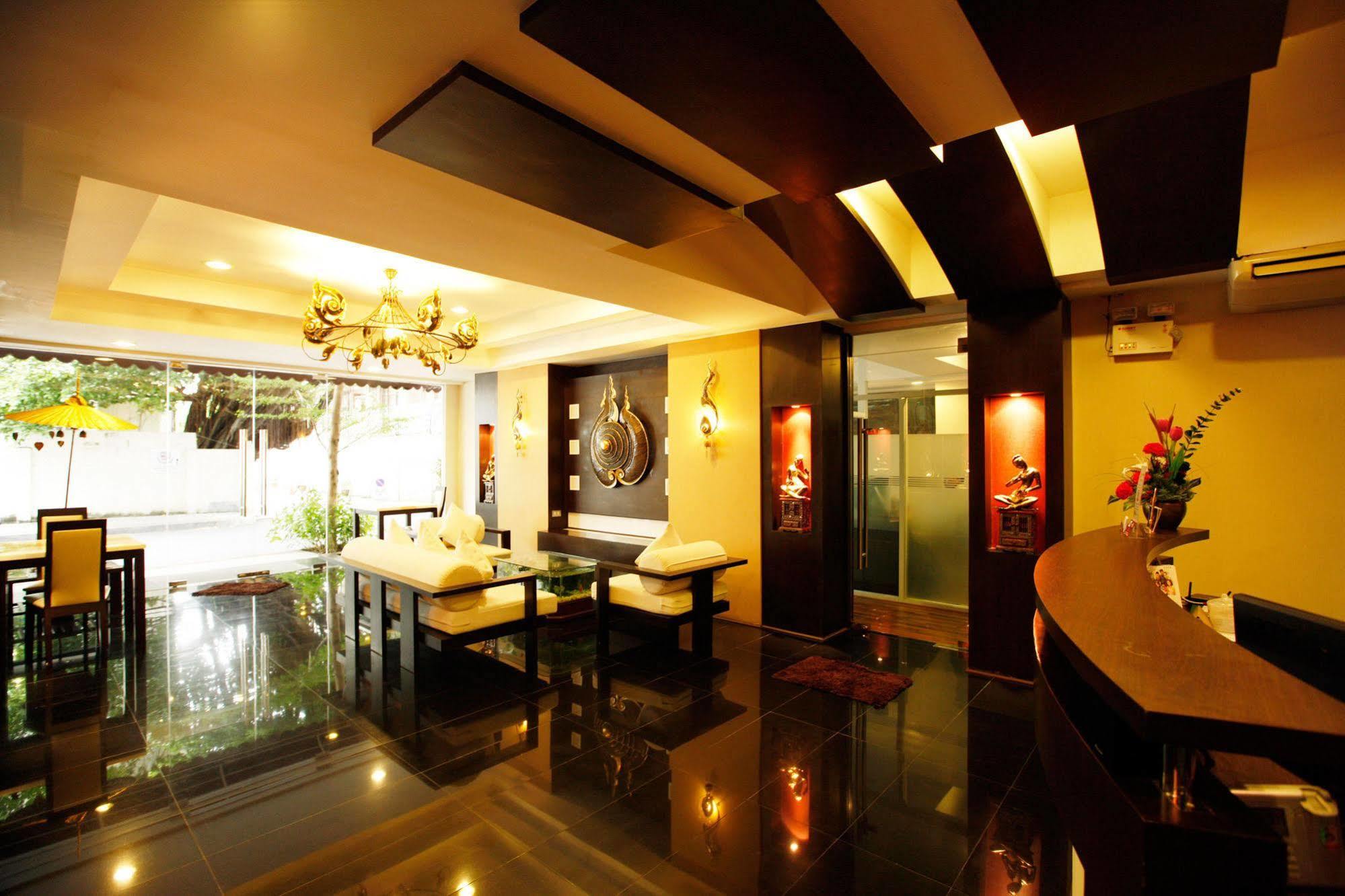Mirth Sathorn