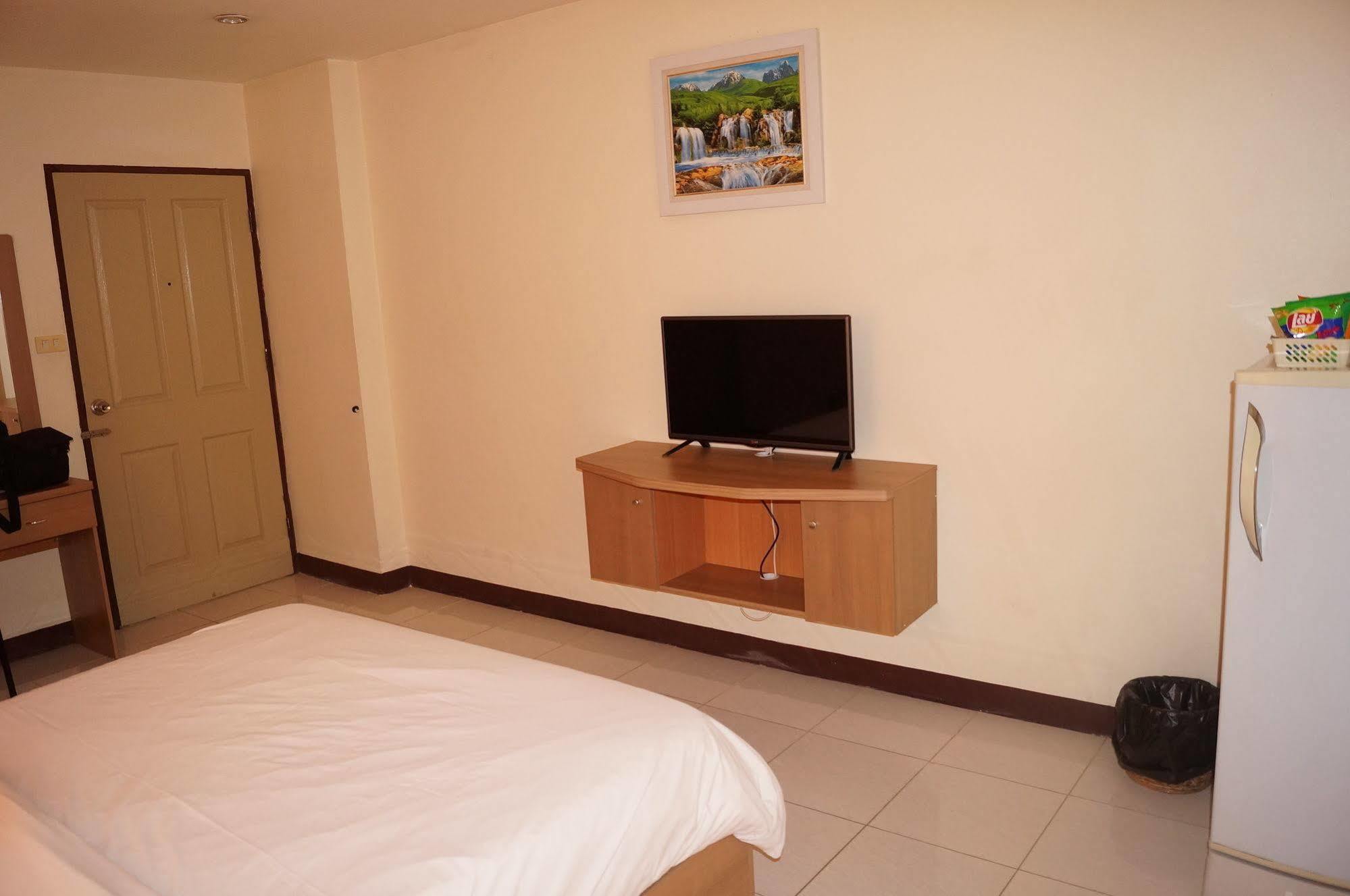 Inn Zen Rooms Ramkhamhaeng Mansion 3*