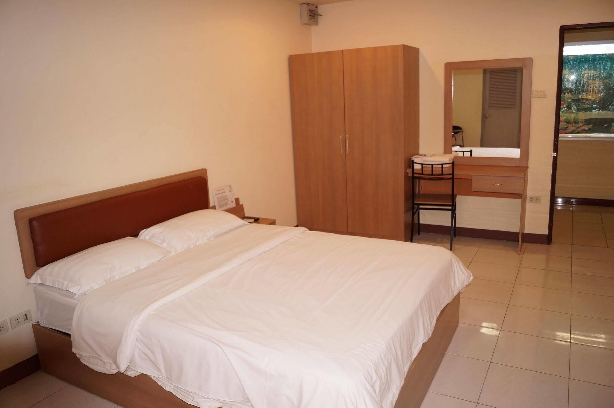 Zen Rooms Ramkhamhaeng Mansion 3* Bangkok