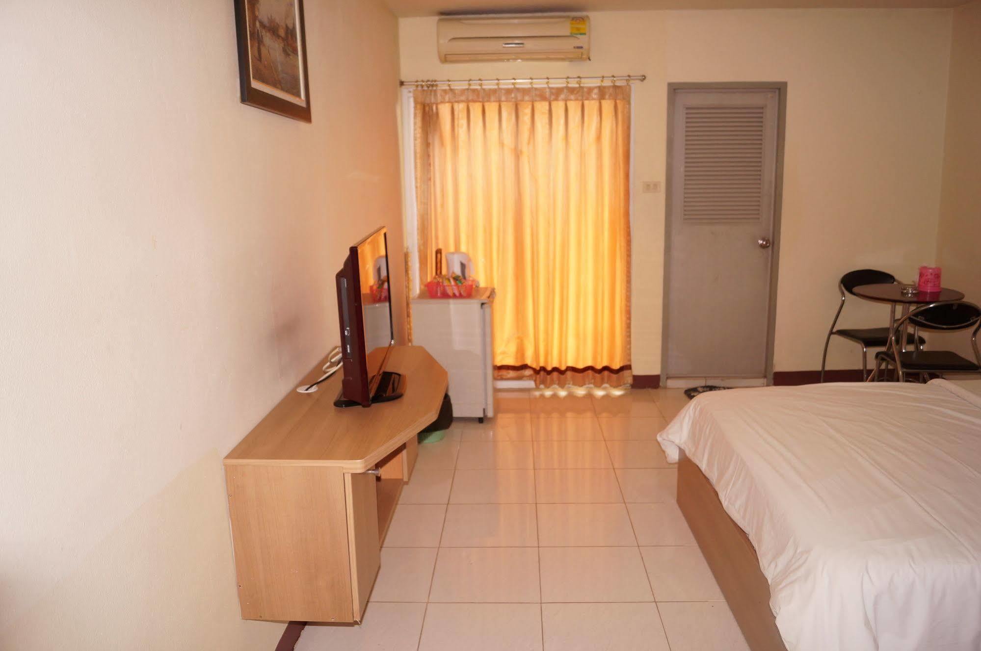 Inn Zen Rooms Ramkhamhaeng Mansion