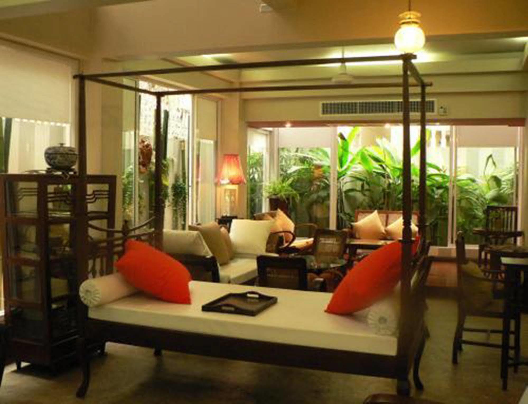Sourire At Rattanakosin Island Hotel 3*