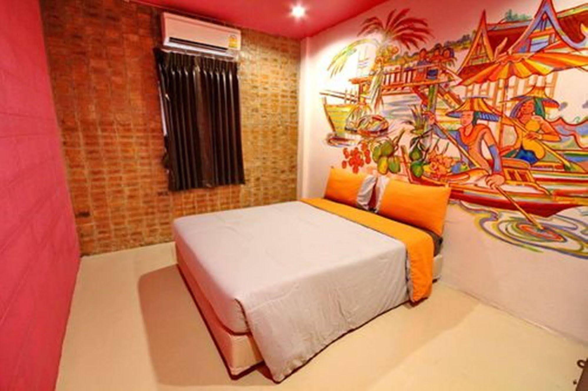 Chic Hostel Bangkok