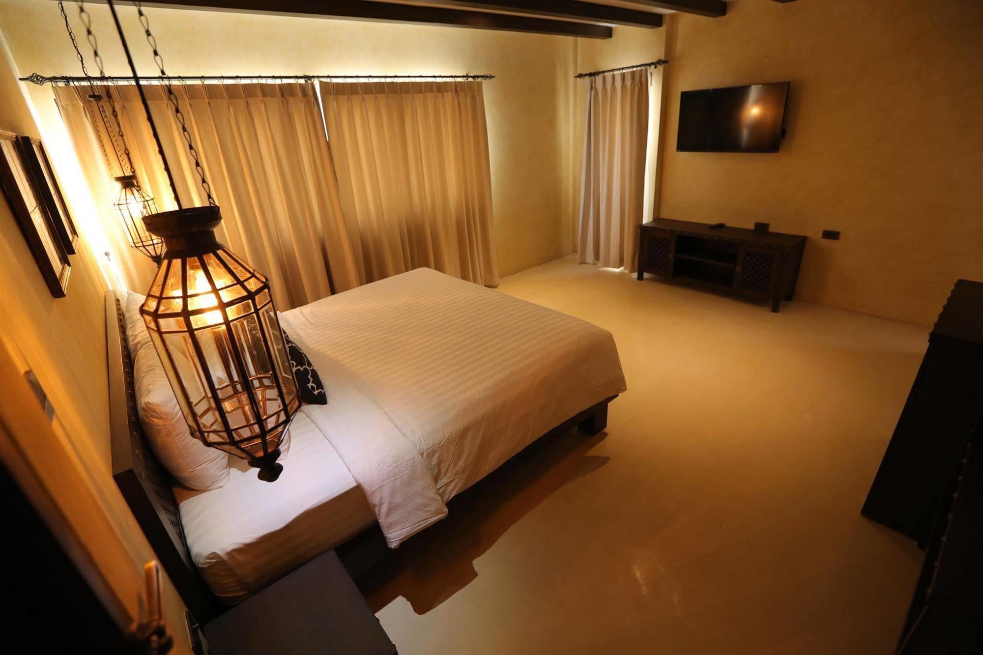 Dewan Hotel
