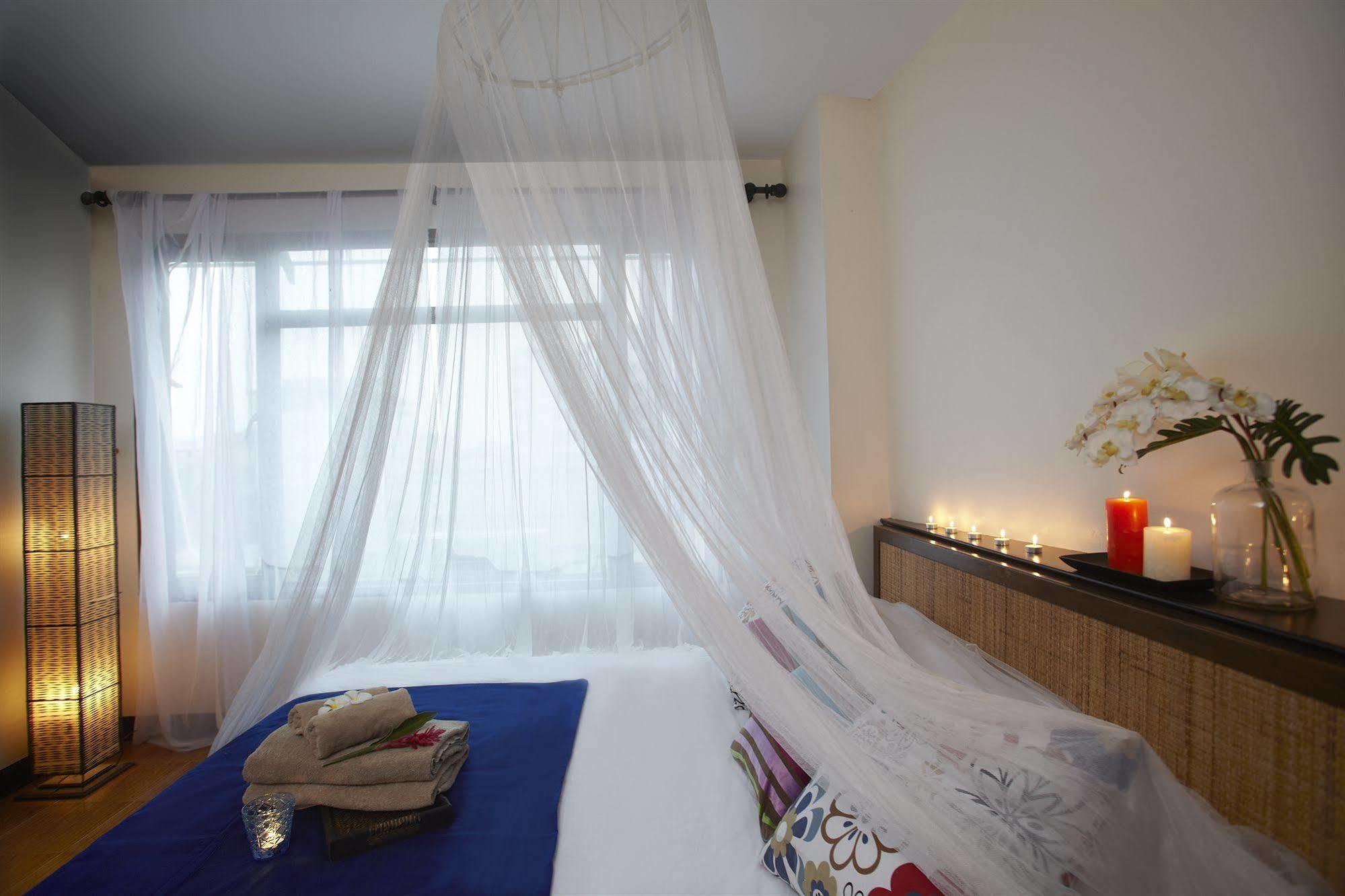 Super Oyo 484 Pannee Khaosan Sha Hotel 3*