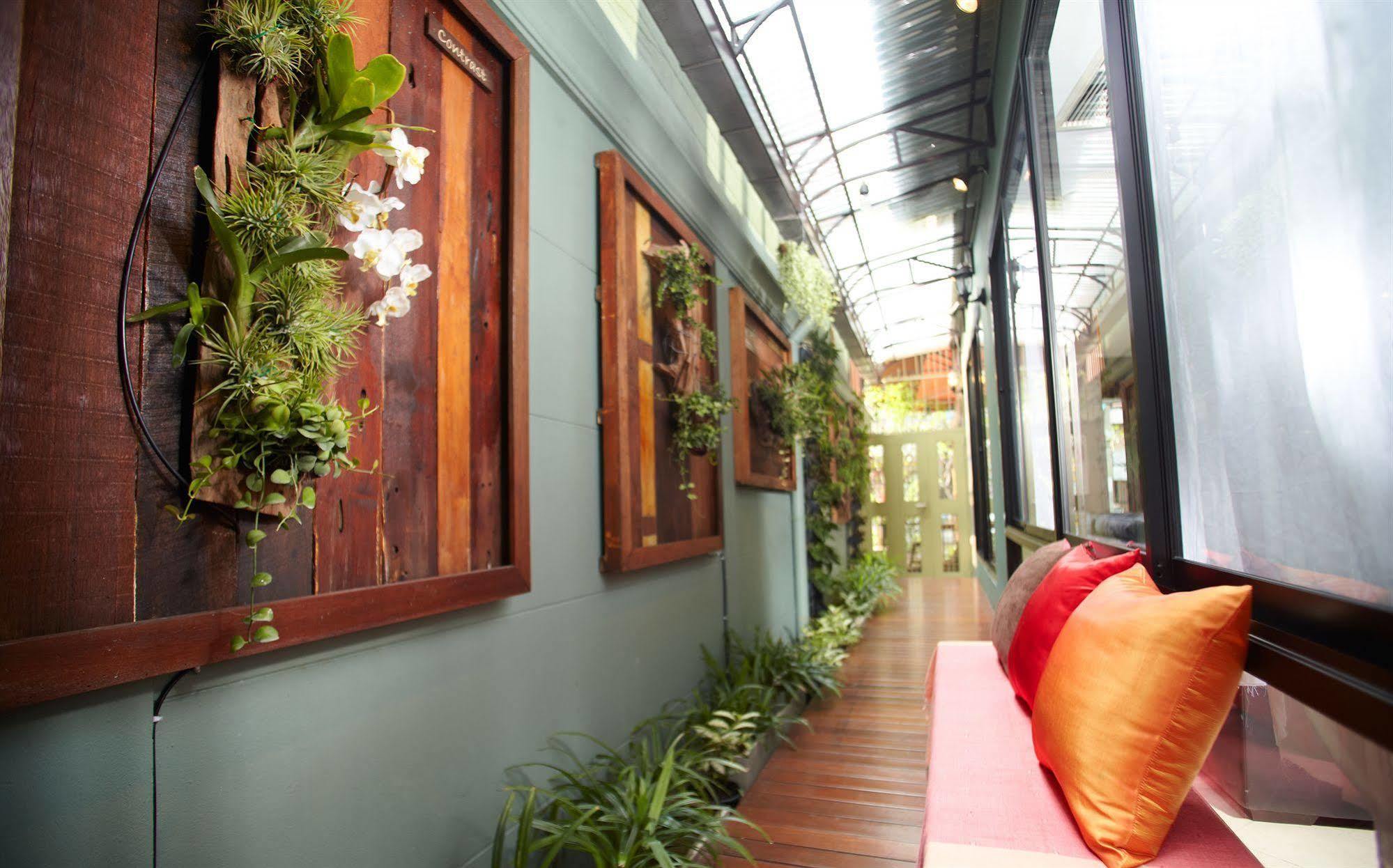 Hotel Super Oyo 484 Pannee Khaosan Sha Bangkok
