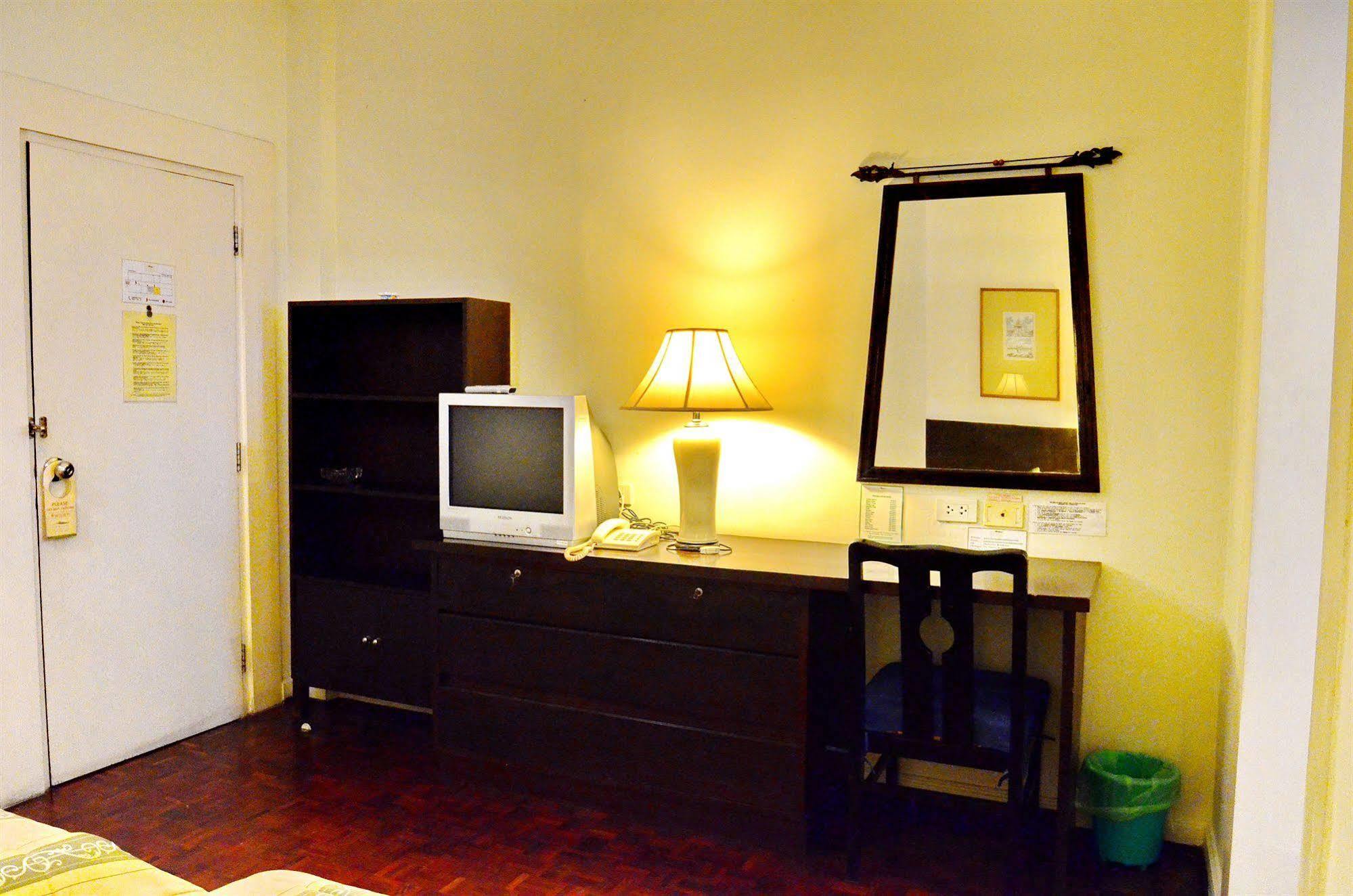 Apartment The Sunrise Bangkok