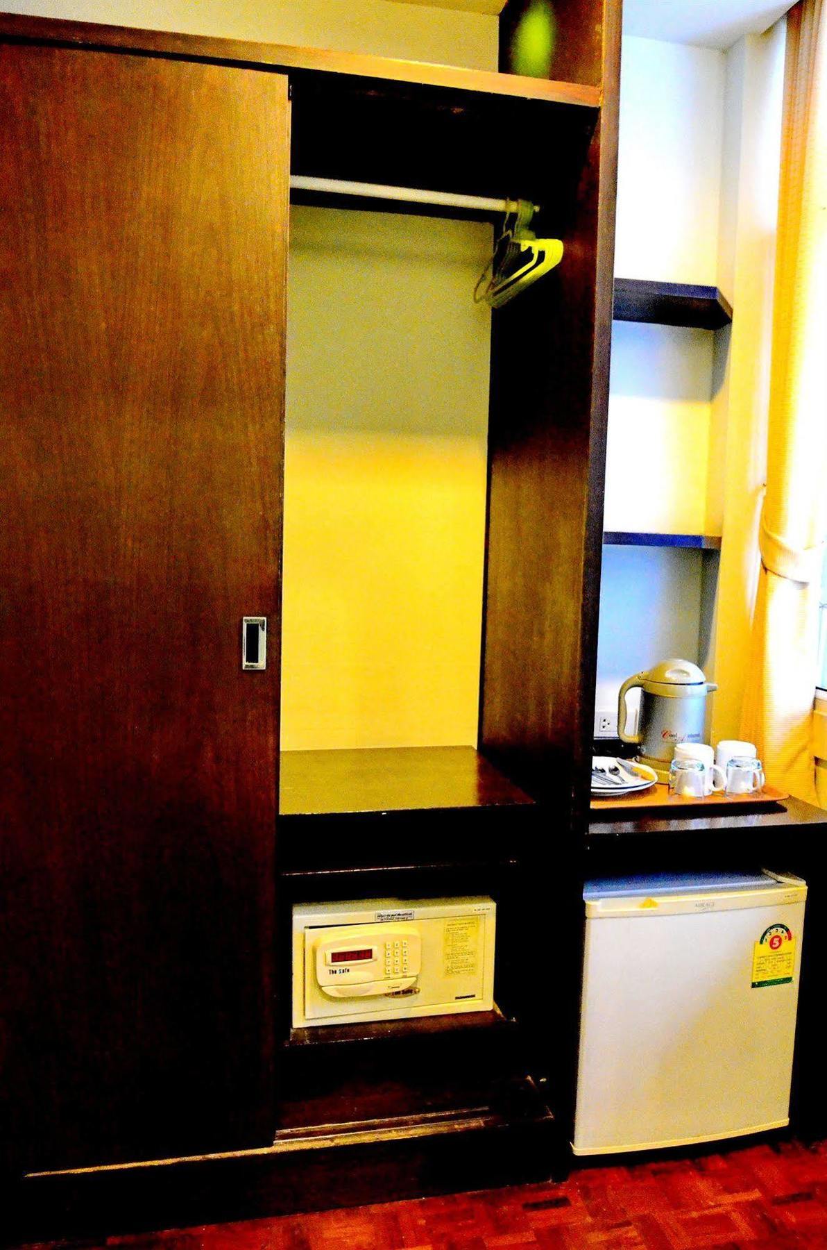 The Sunrise Apartment