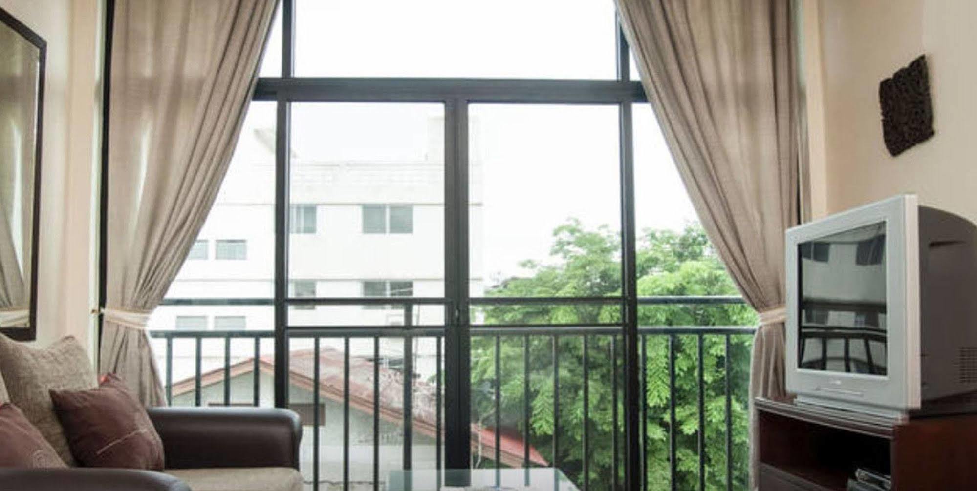 Apartment @1150 *