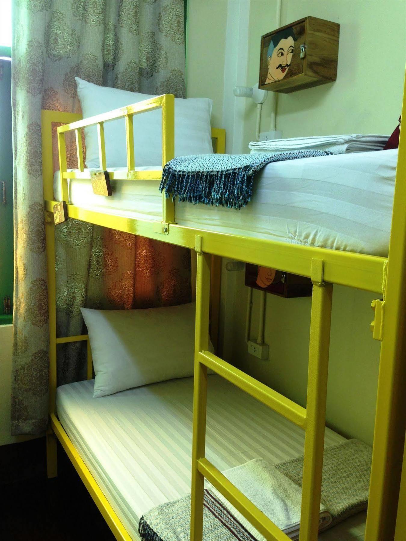 Hostel Baan Bovorn