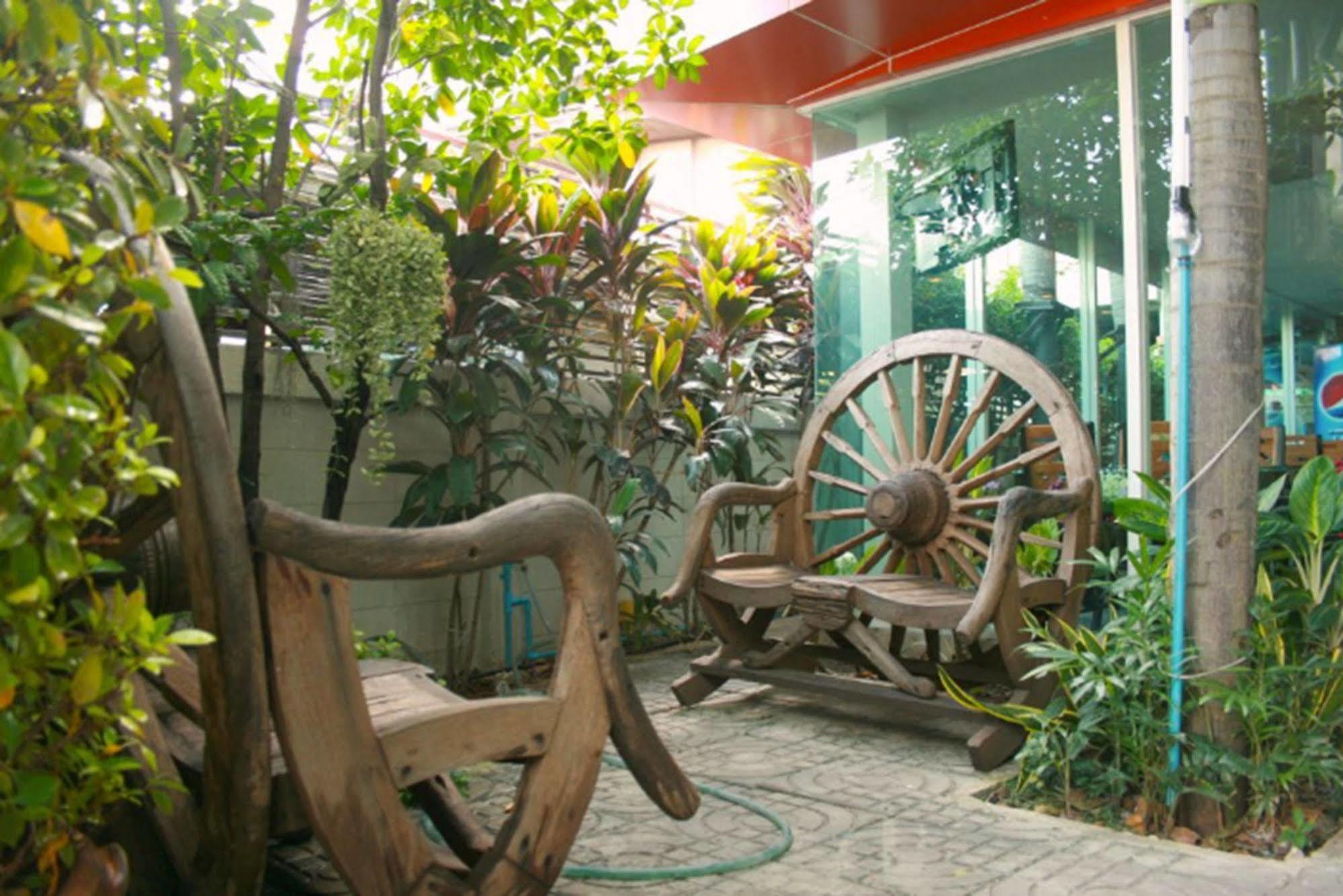 Juzi Hotel Bangkok