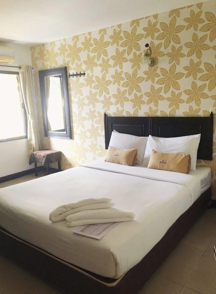 Guest house Erawan House 2*