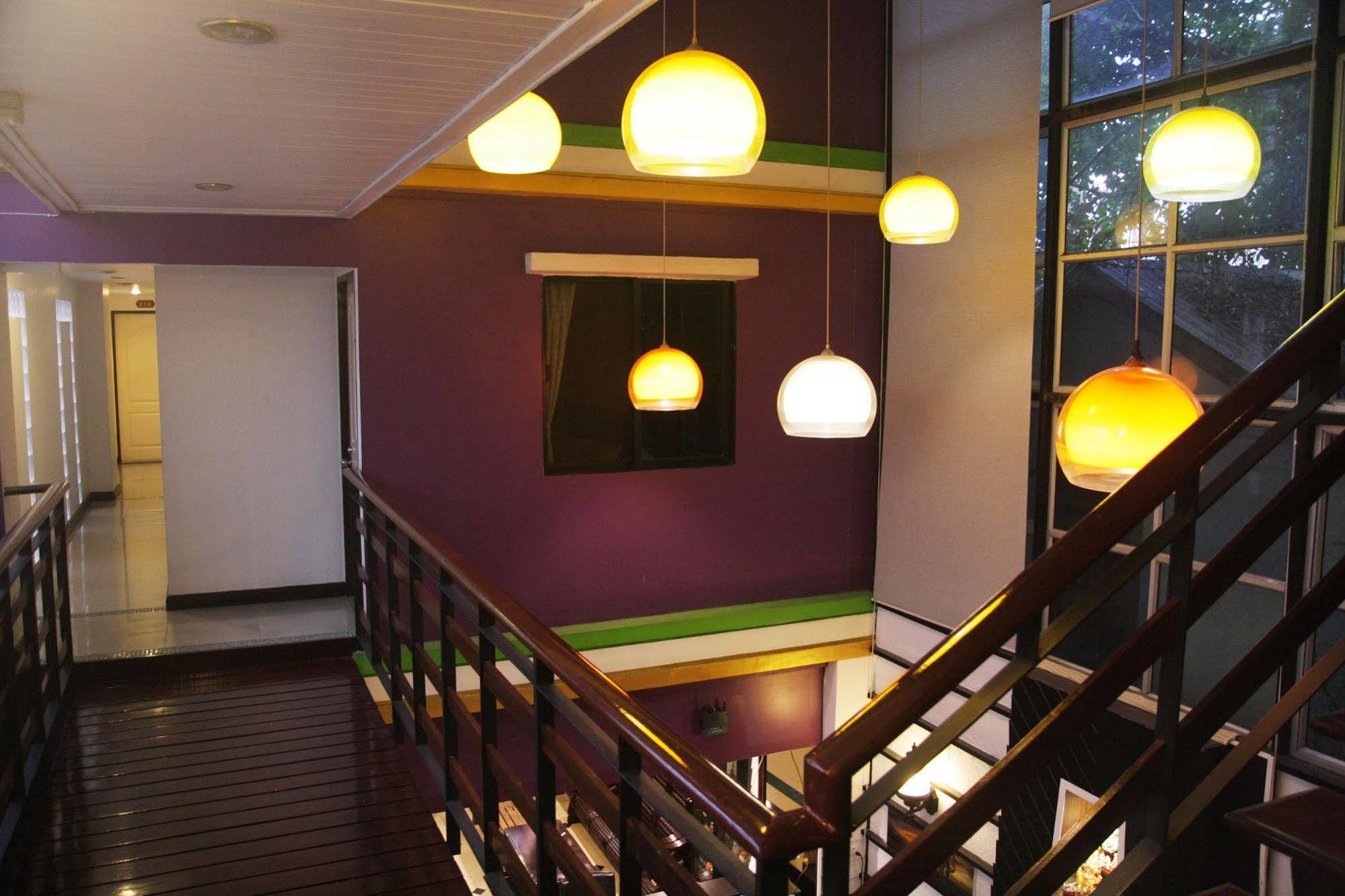 Erawan House 2*