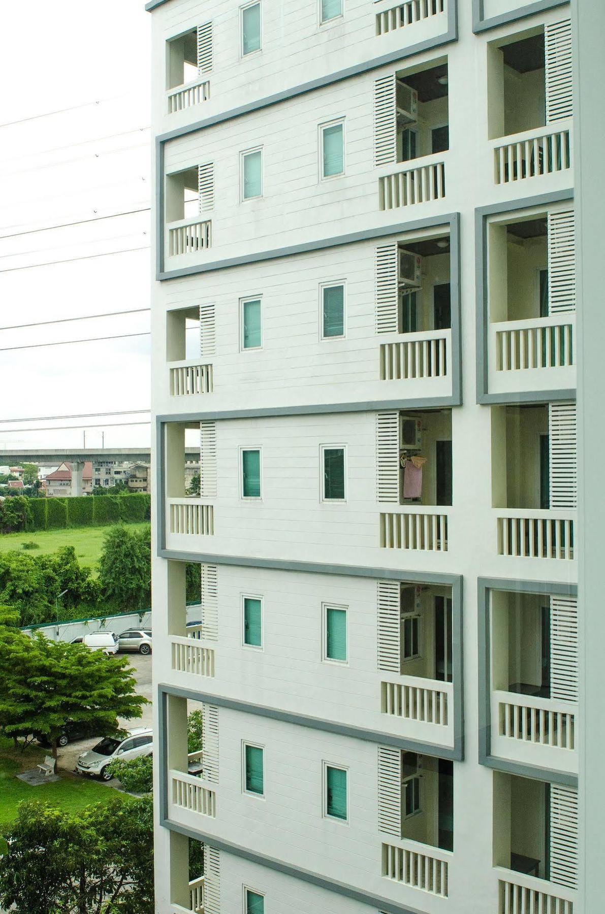 The Platinum Hotel