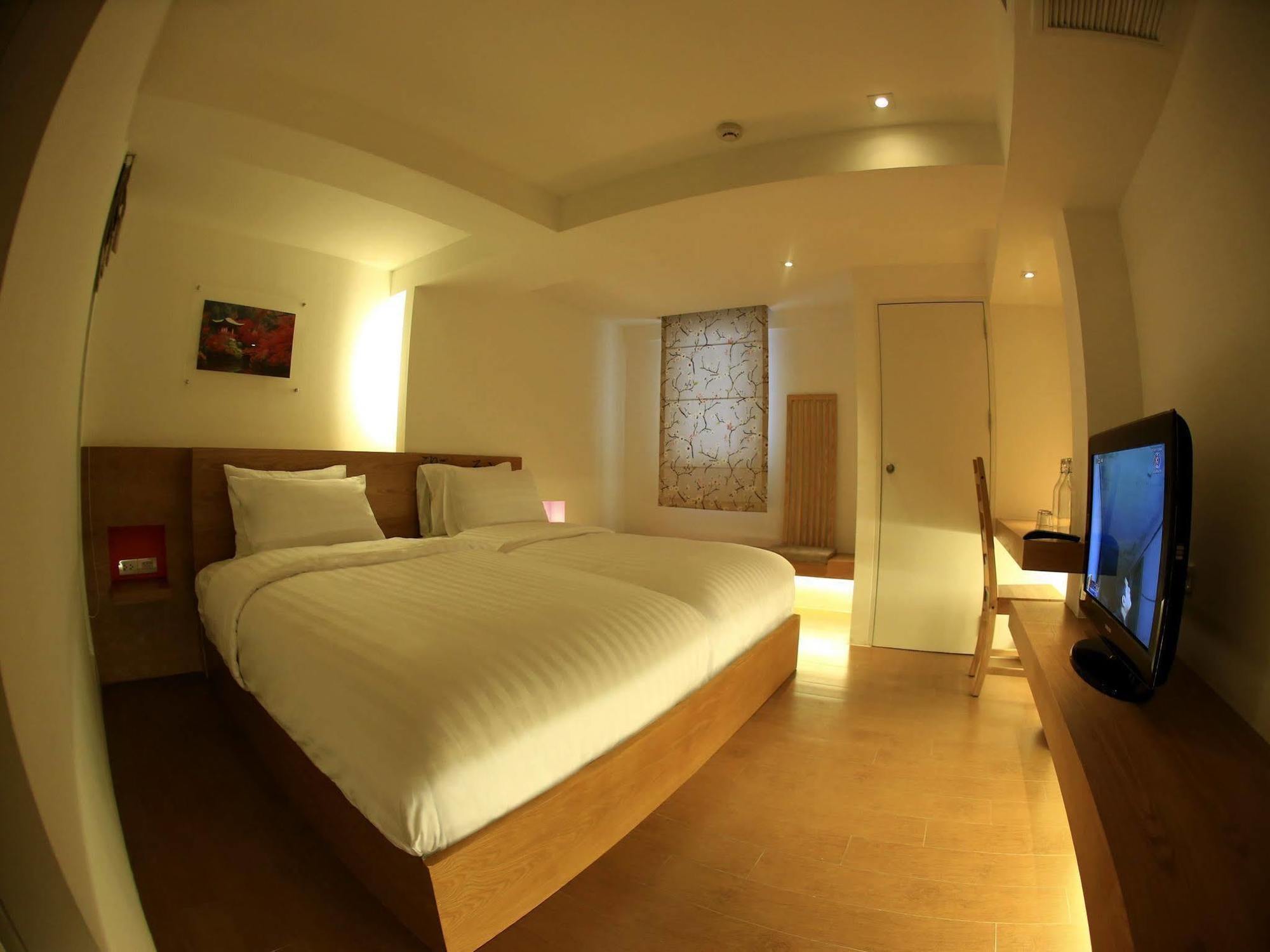 Hotel Silom One 3*