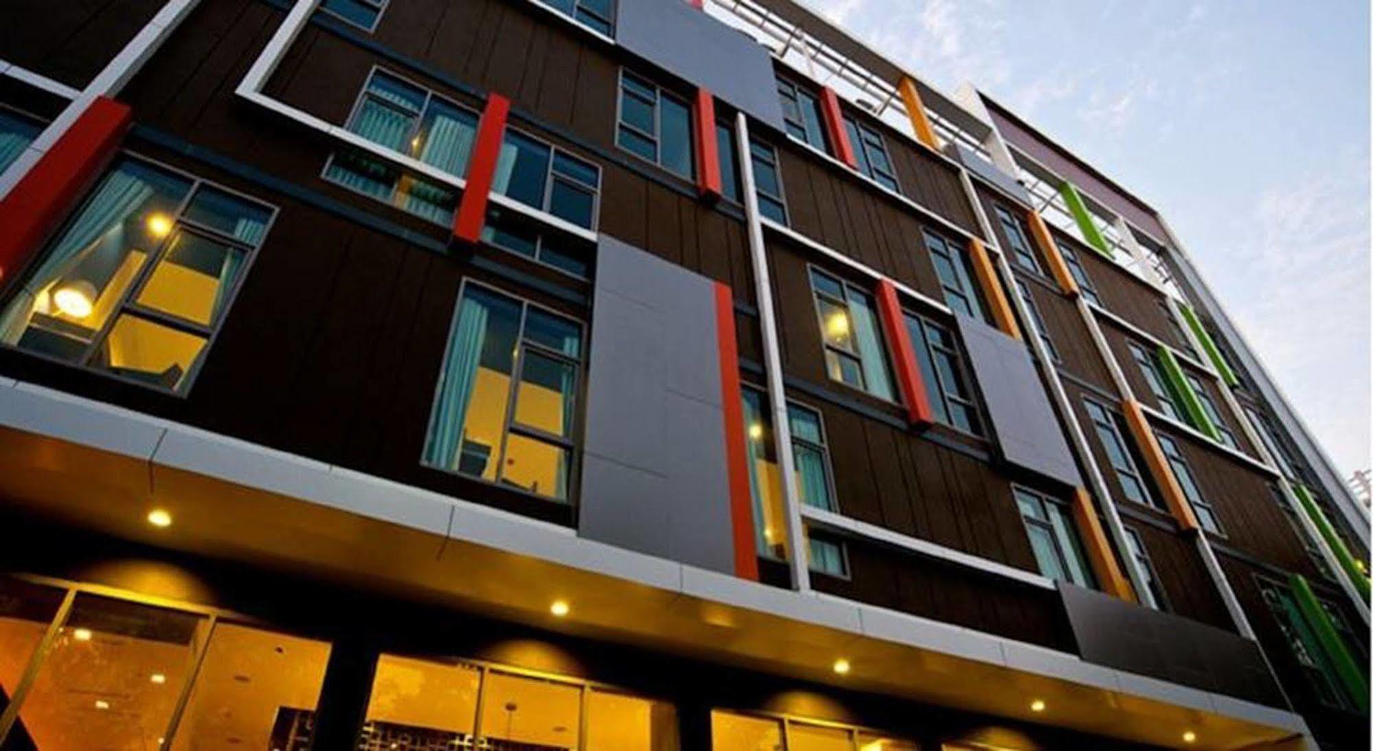 Hotel Fx Metrolink Makkasan