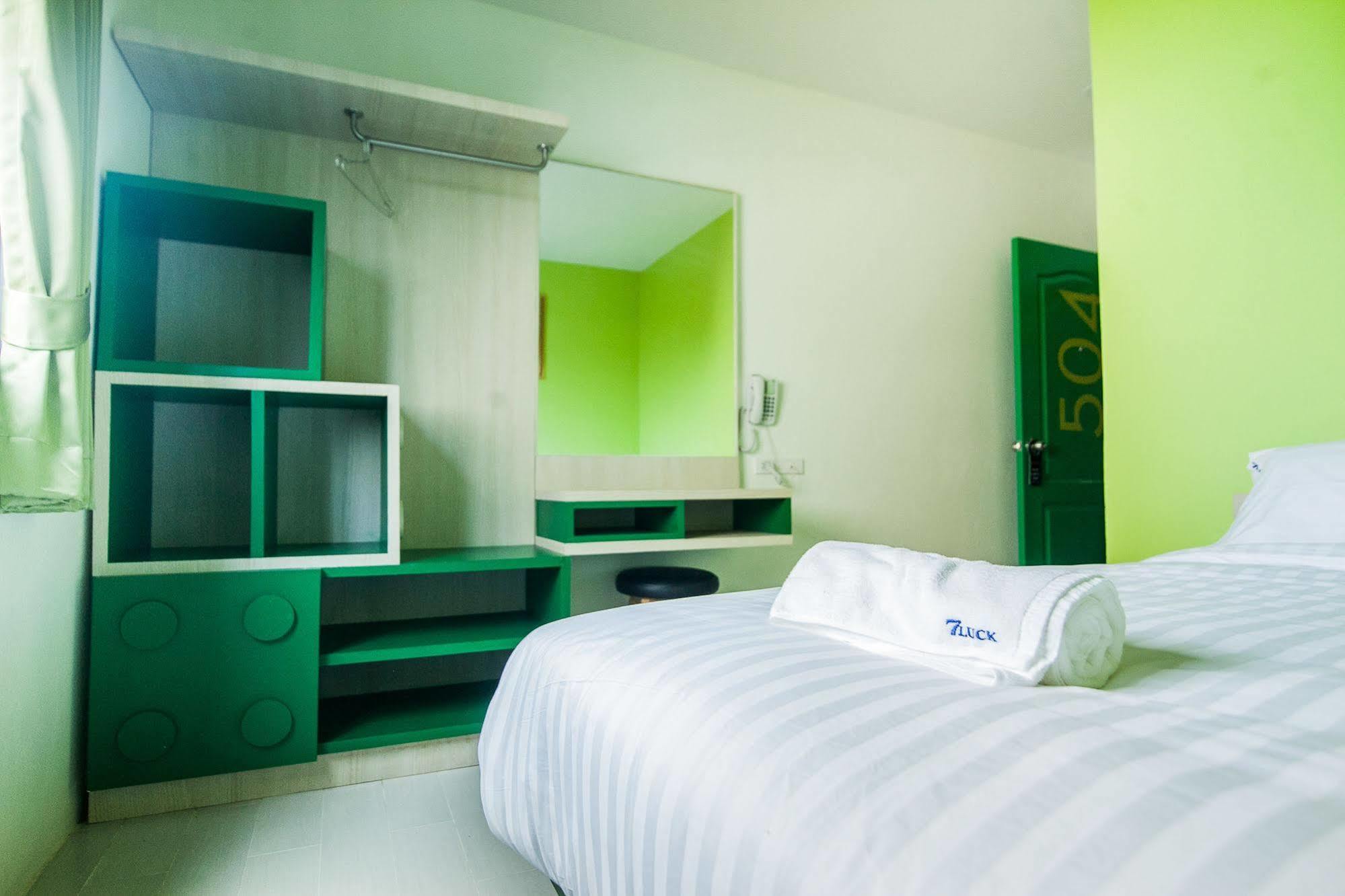 Hotel The Seven Luck 2*