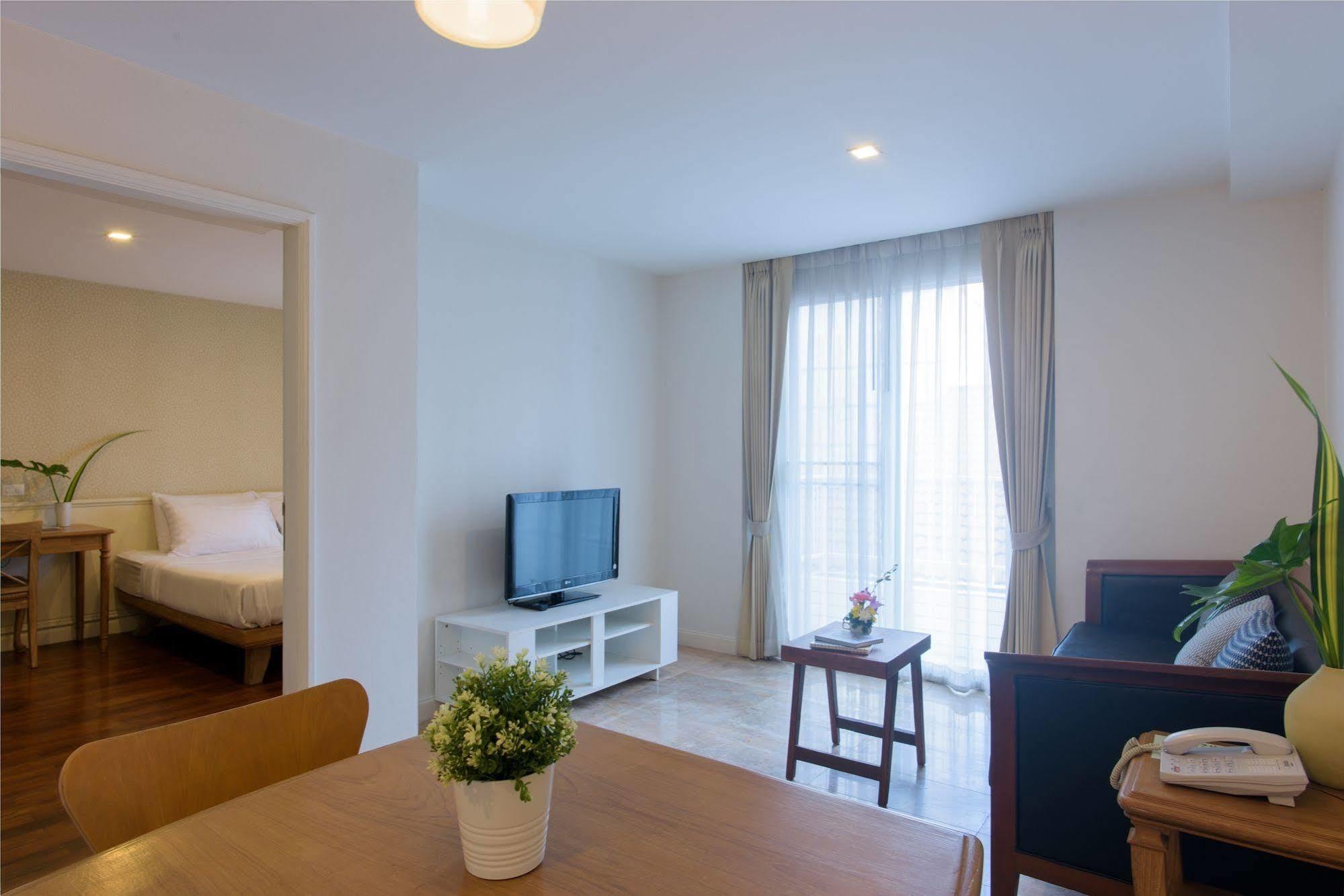 Aparthotel Sabai Sathorn Service