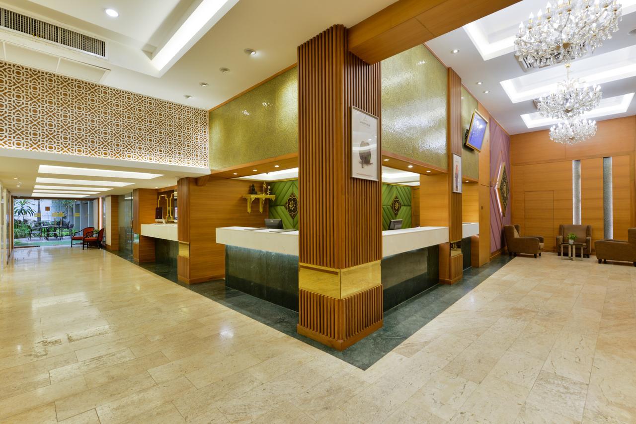 Arawana Regency Park Sukhumvit Hotel