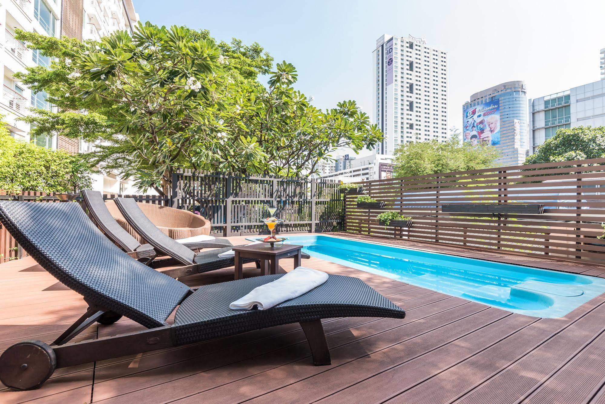 Hi Residence, Hotel