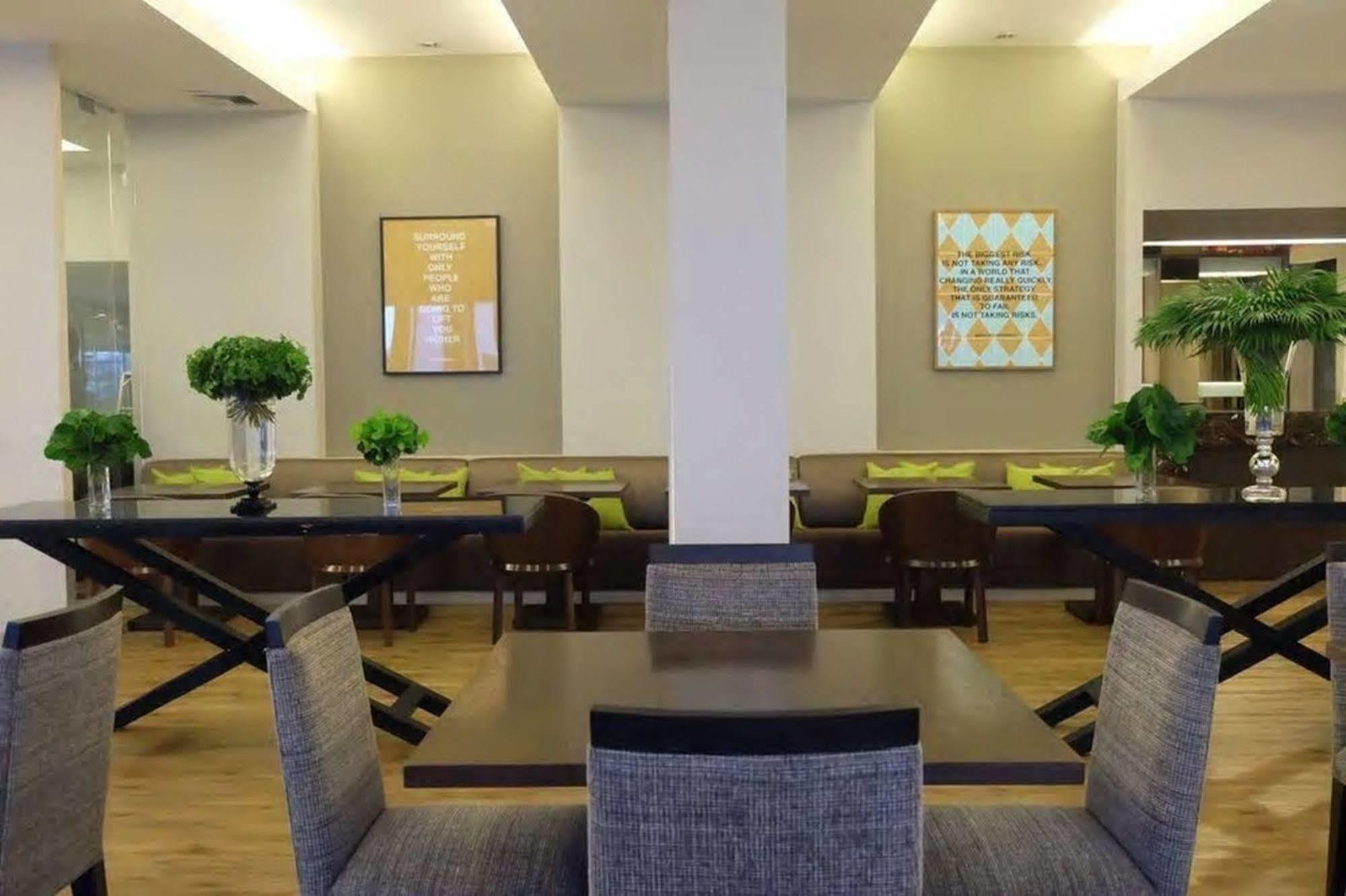 Hotel Bangna Pride &