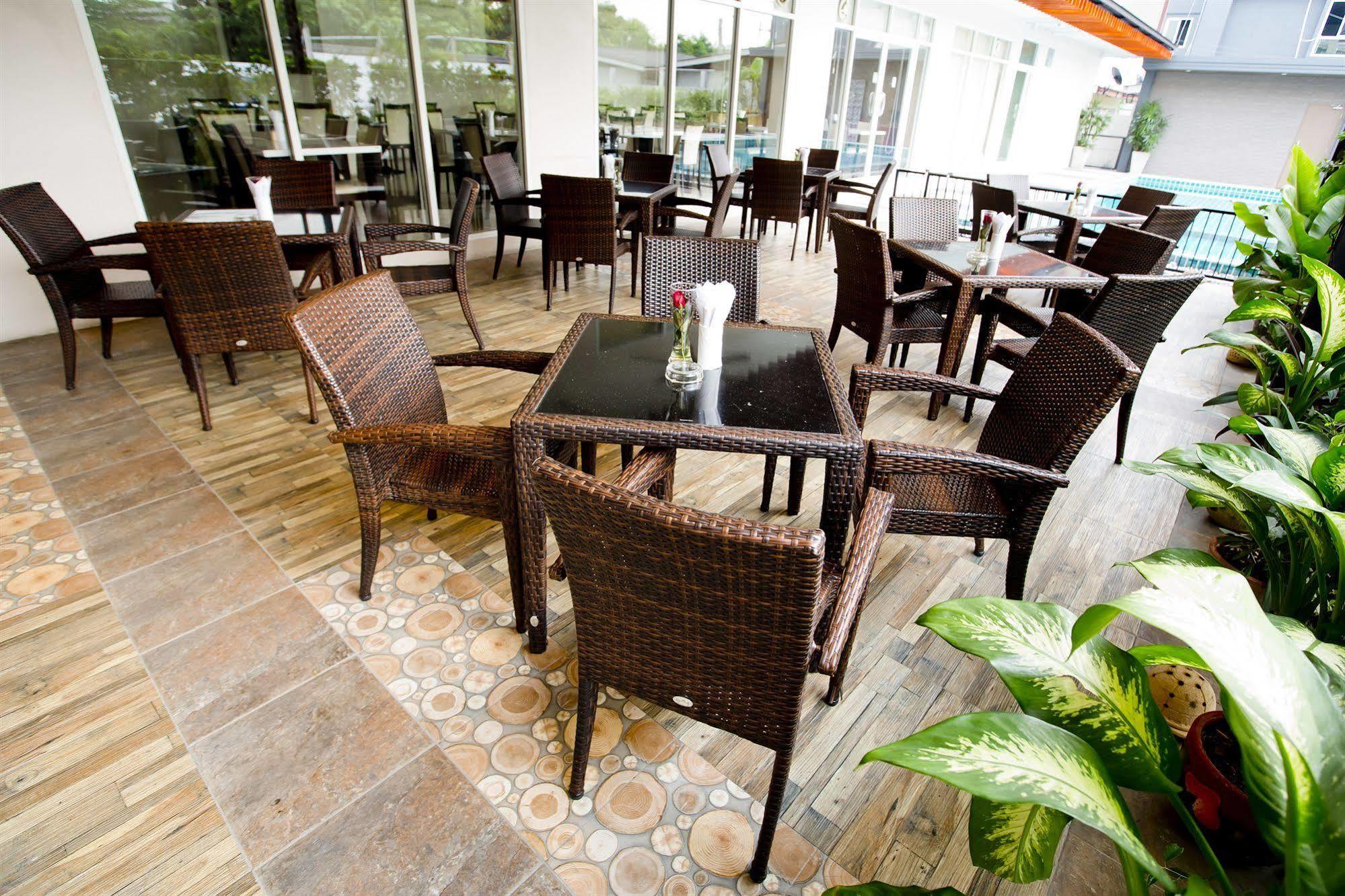 Hotel Sinsuvarn Airport