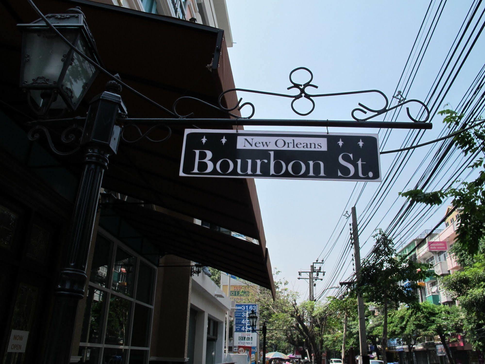 Bourbon St. Boutique 4*