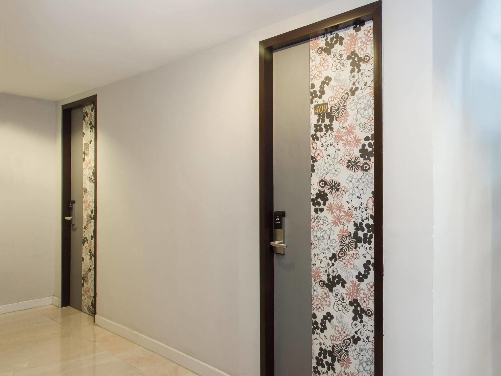 Nantra Ploenchit Hotel