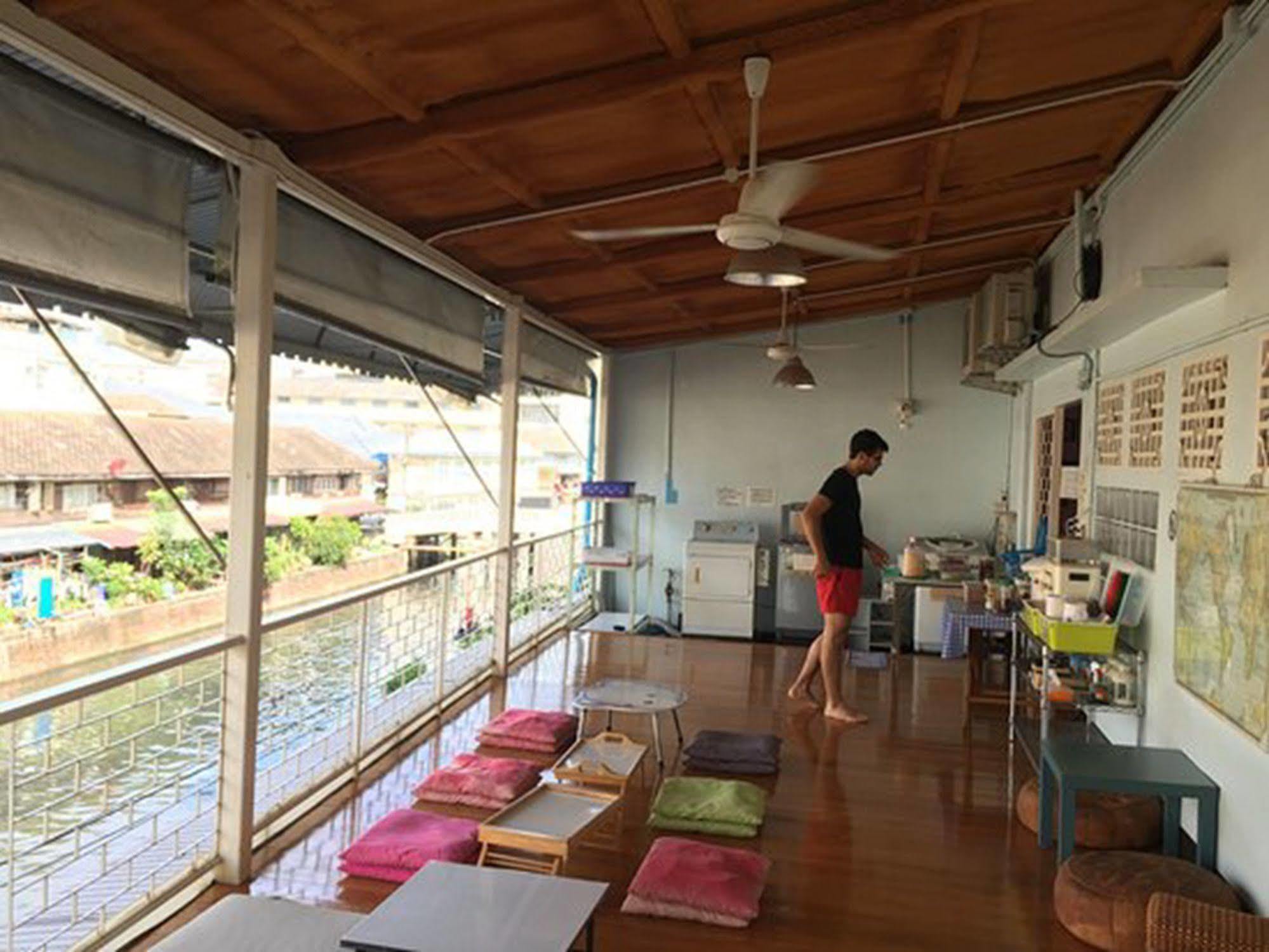 Hostel Baan Nampetch Bangkok