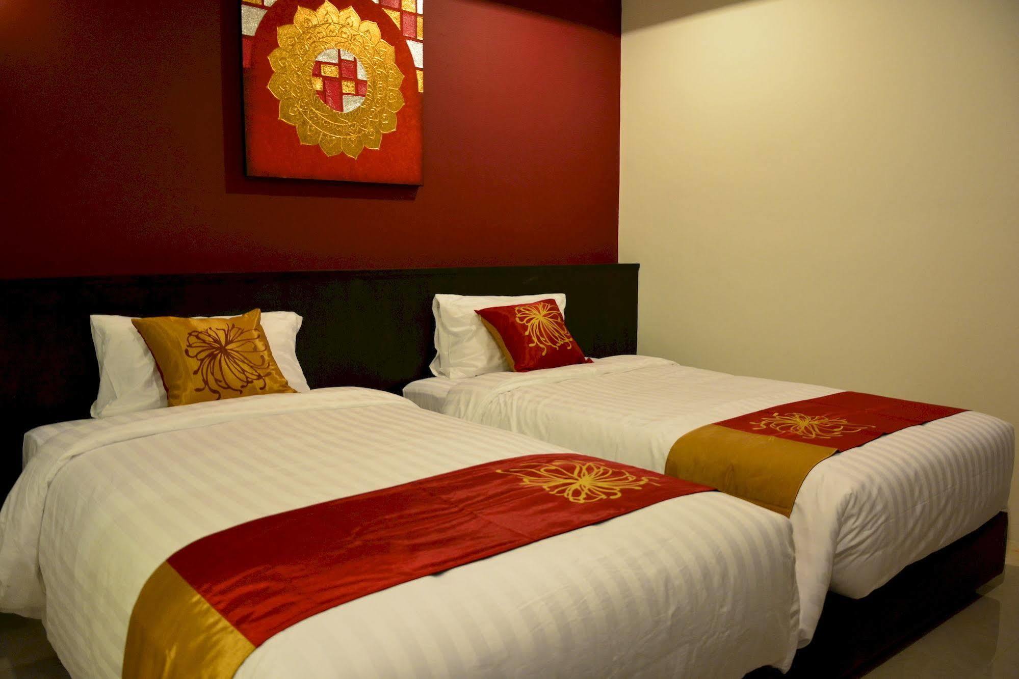 Rumah tetamu Adamaz House 2*