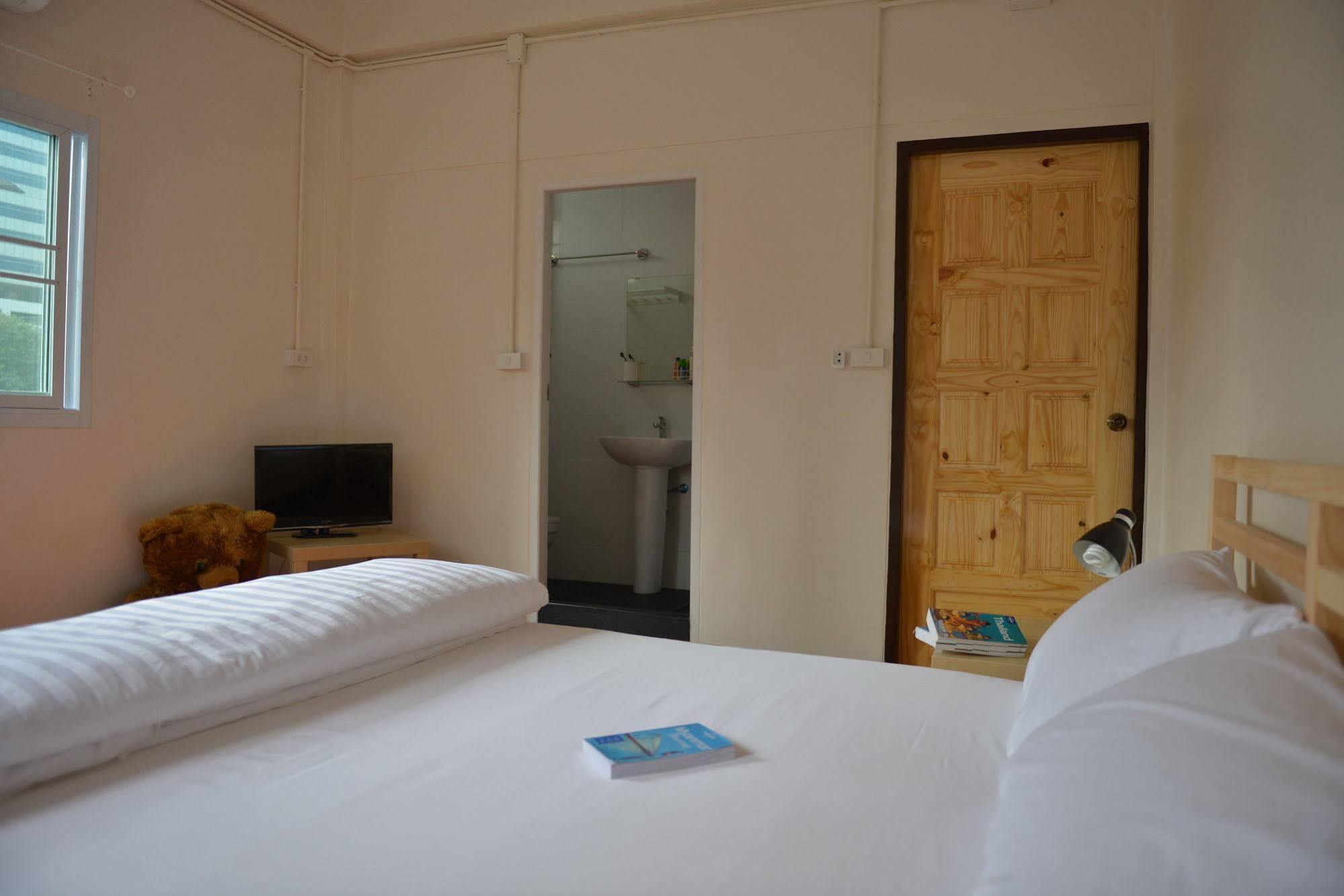 Hostel Panpan *