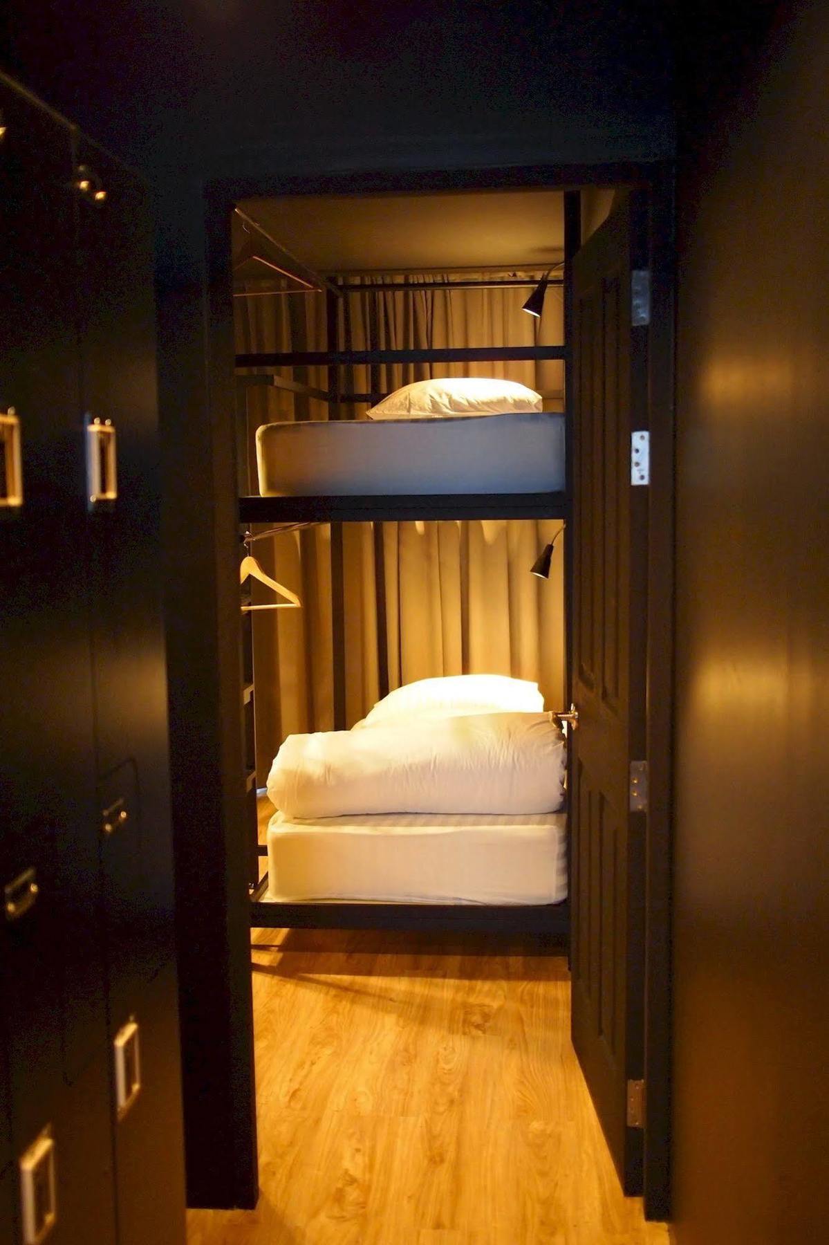 C40winks Hostel *