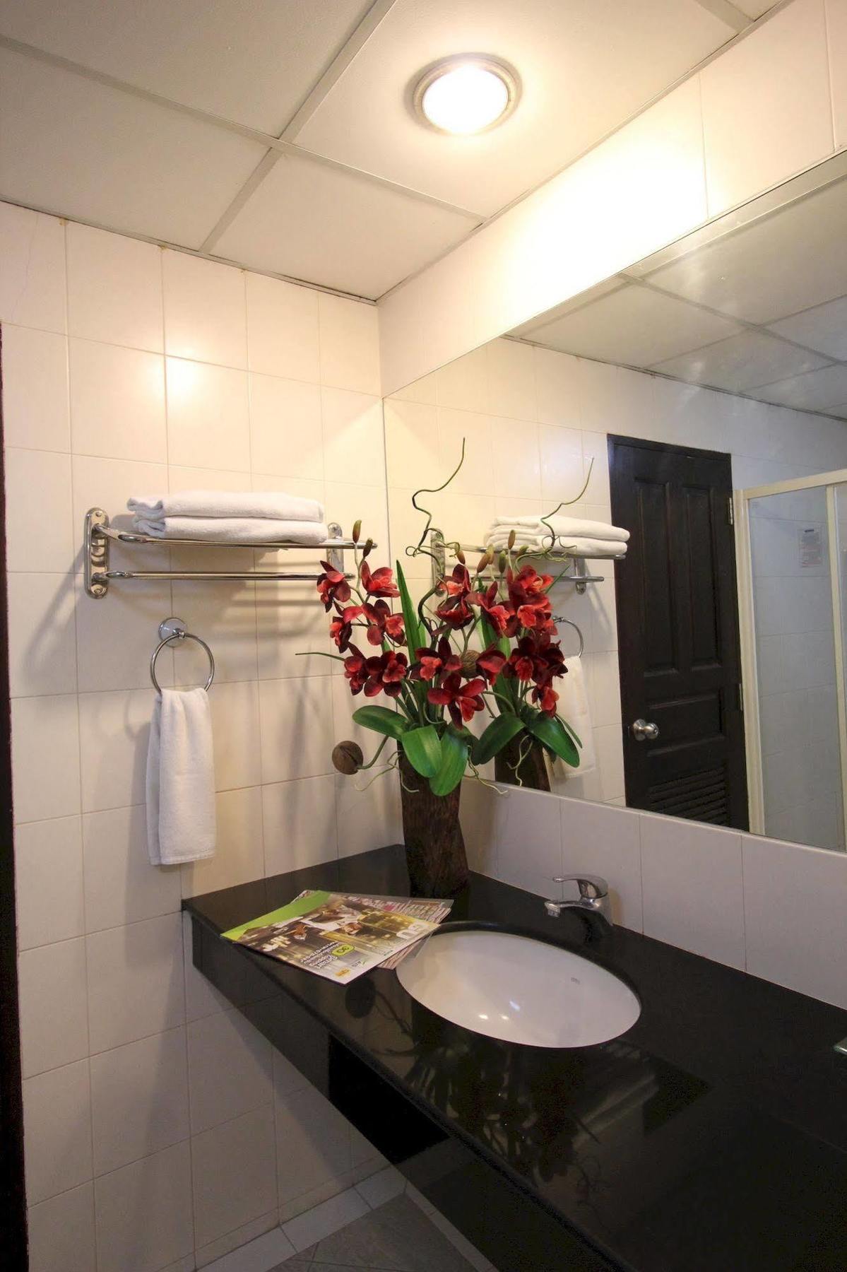 14 Place 3* Bangkok