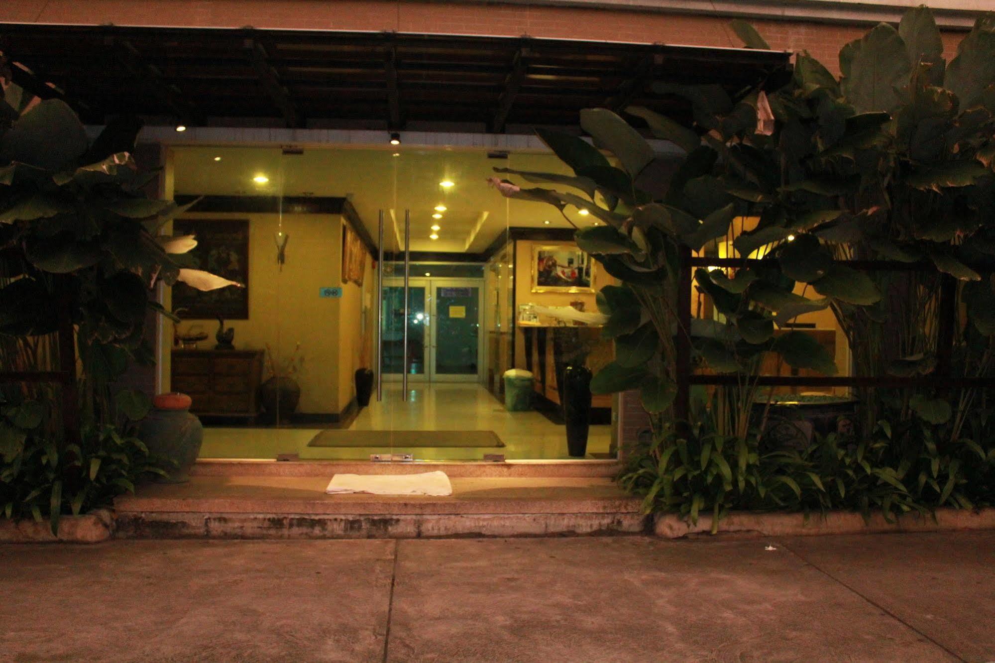 14 Place Bangkok