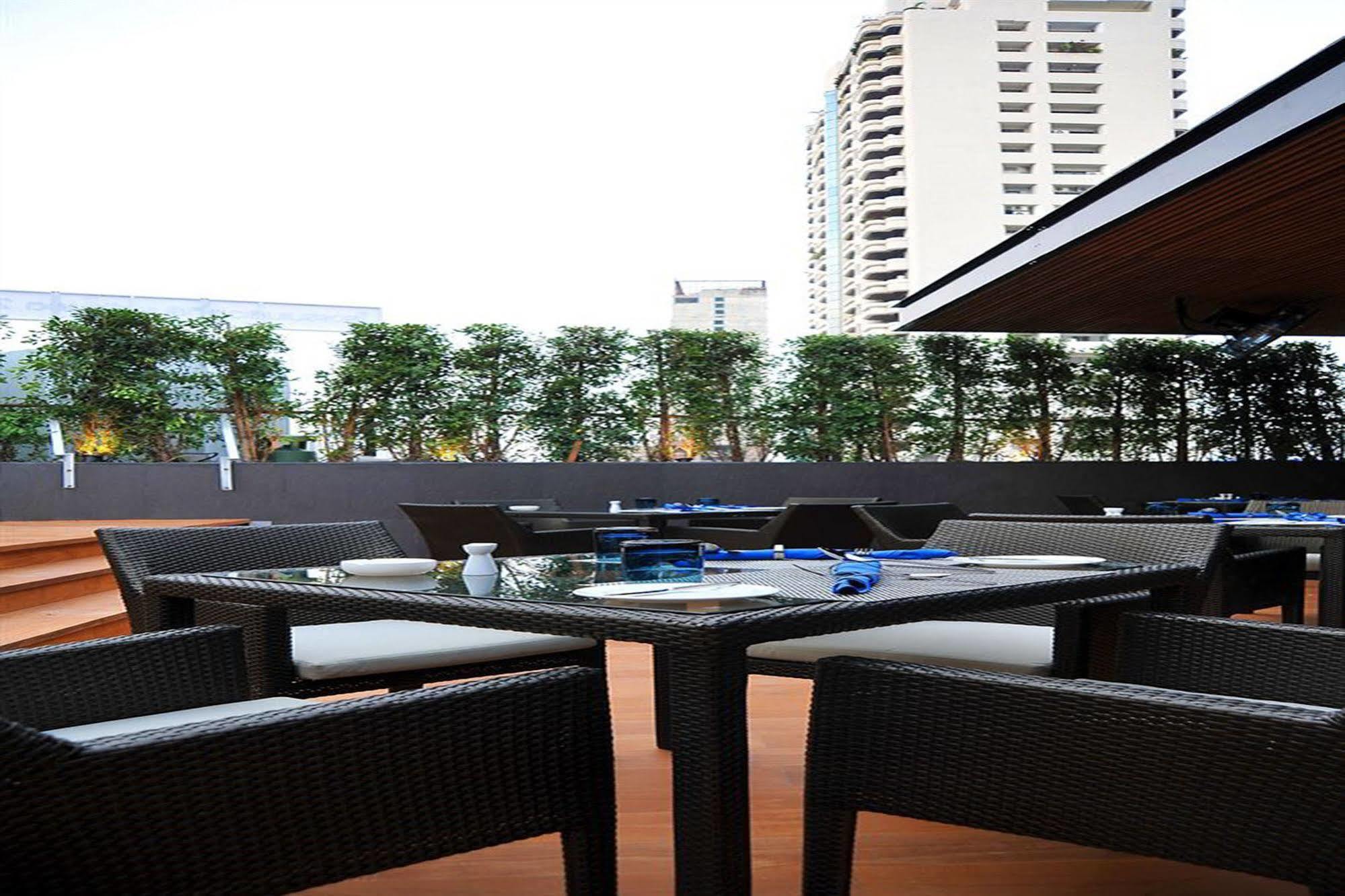 Western Sukhumvit 20 Hotel