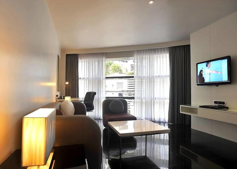 Western Sukhumvit 20