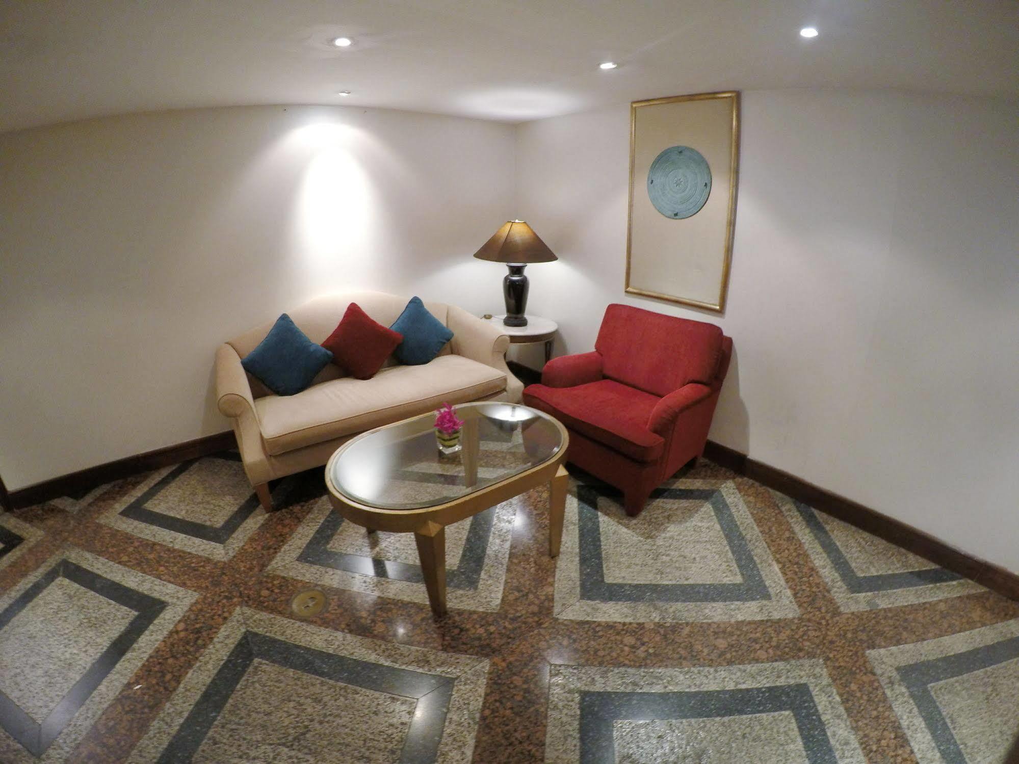 City Lodge Bangkok Hotel