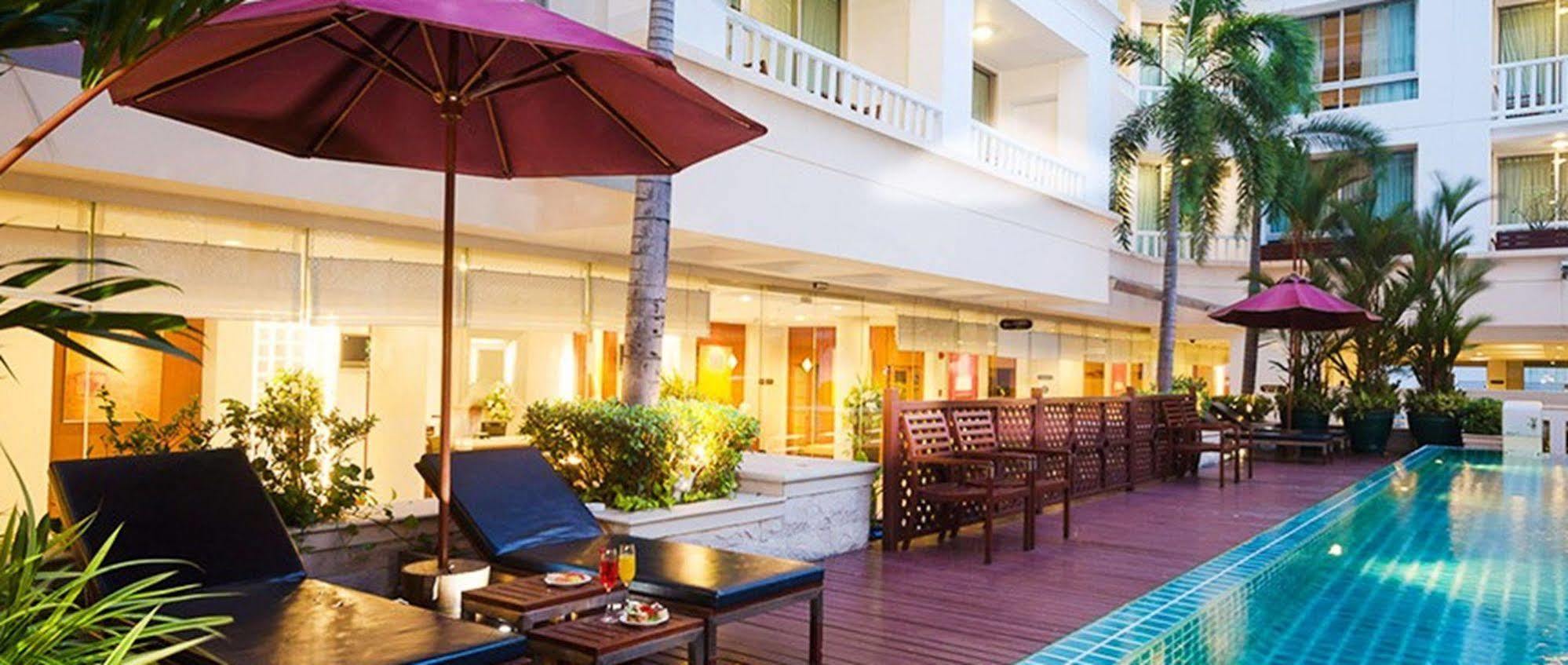At Ease Saladaeng By Aetas 4* Bangkok