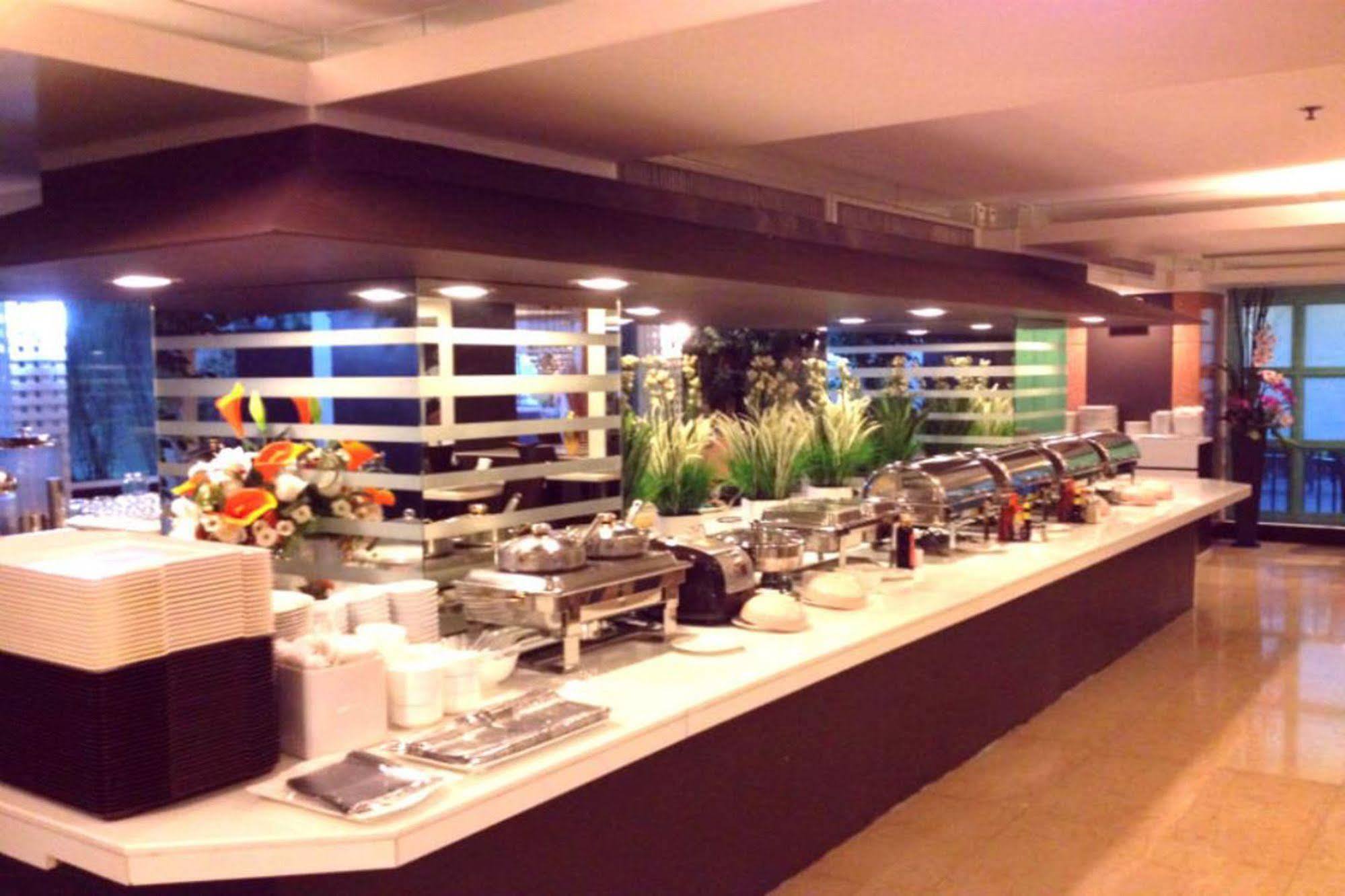 Hotel Hope Land Sukhumvit 24 Bangkok