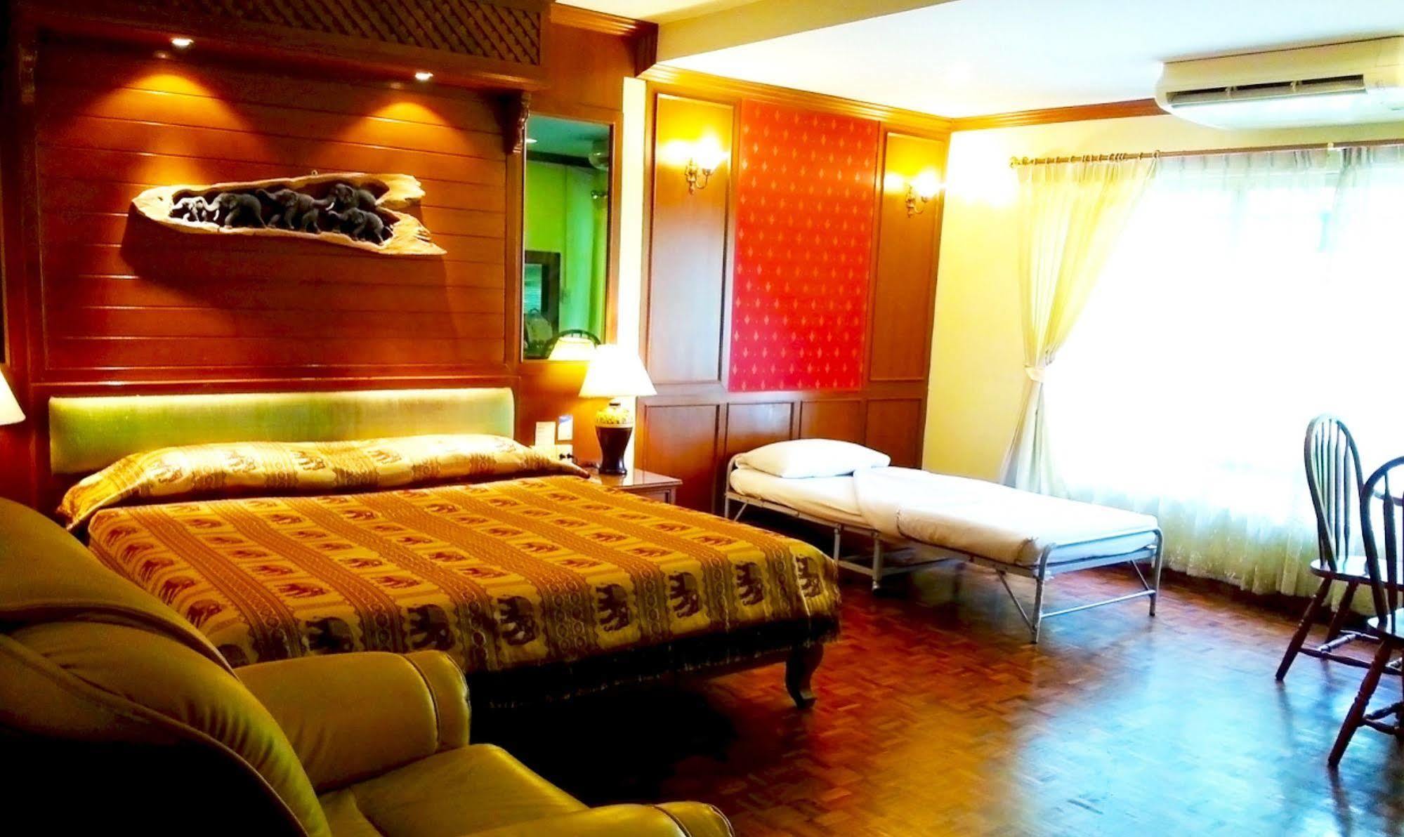 Royal Ivory Sukhumvit Nana Bangkok