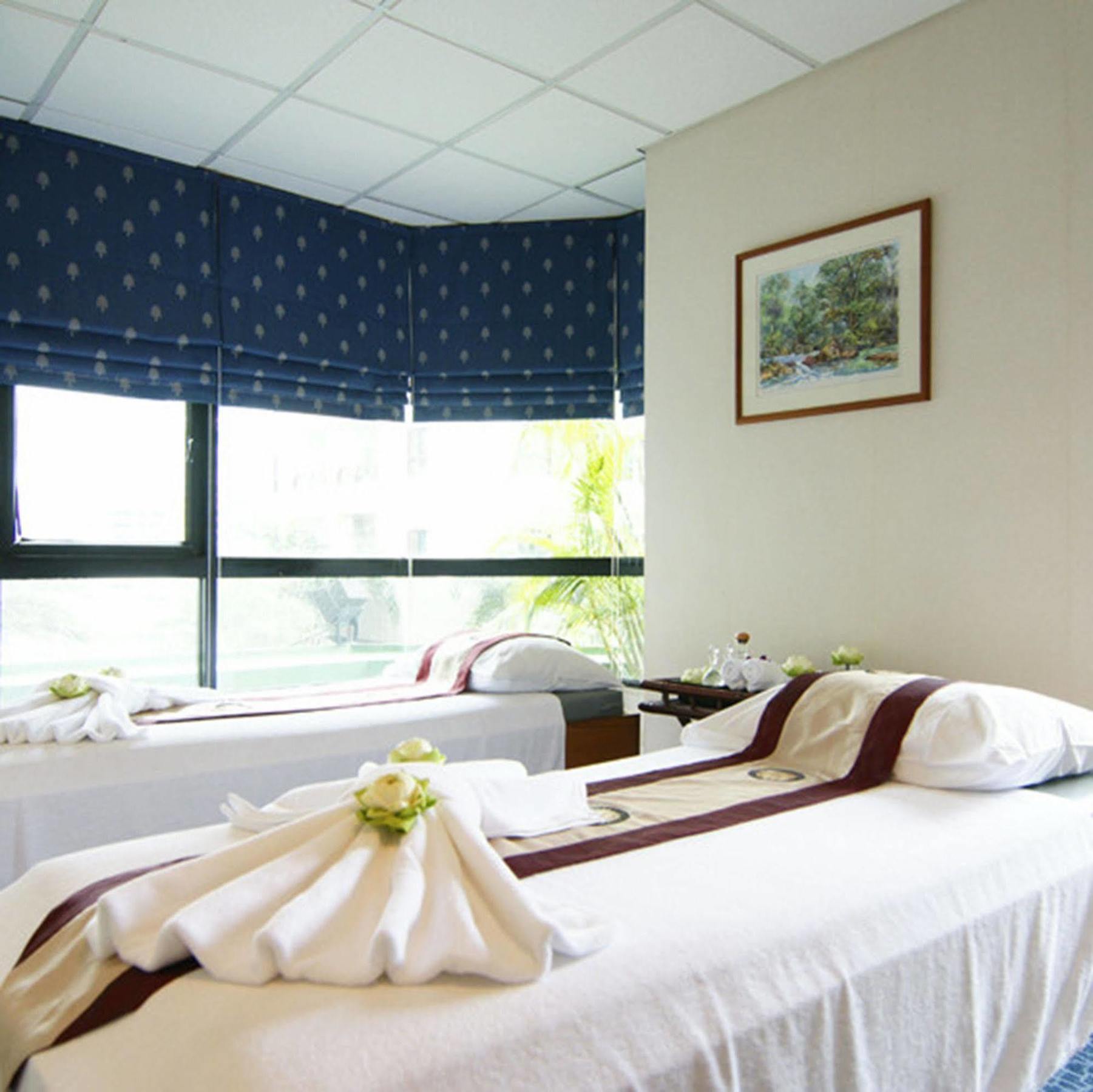 Grand Diamond Hotel 4*