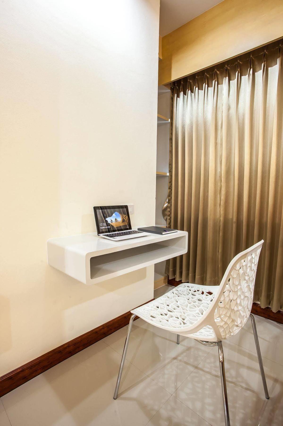 Oyo 234 Tara Grande & Hotel 3*