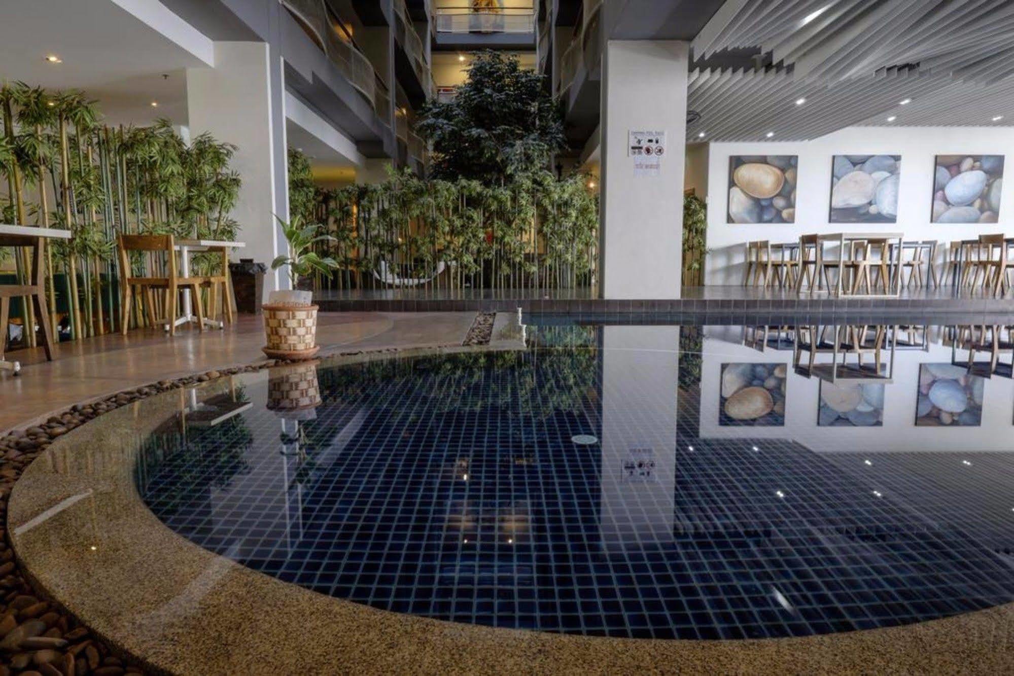 Brighton Hotel 5*