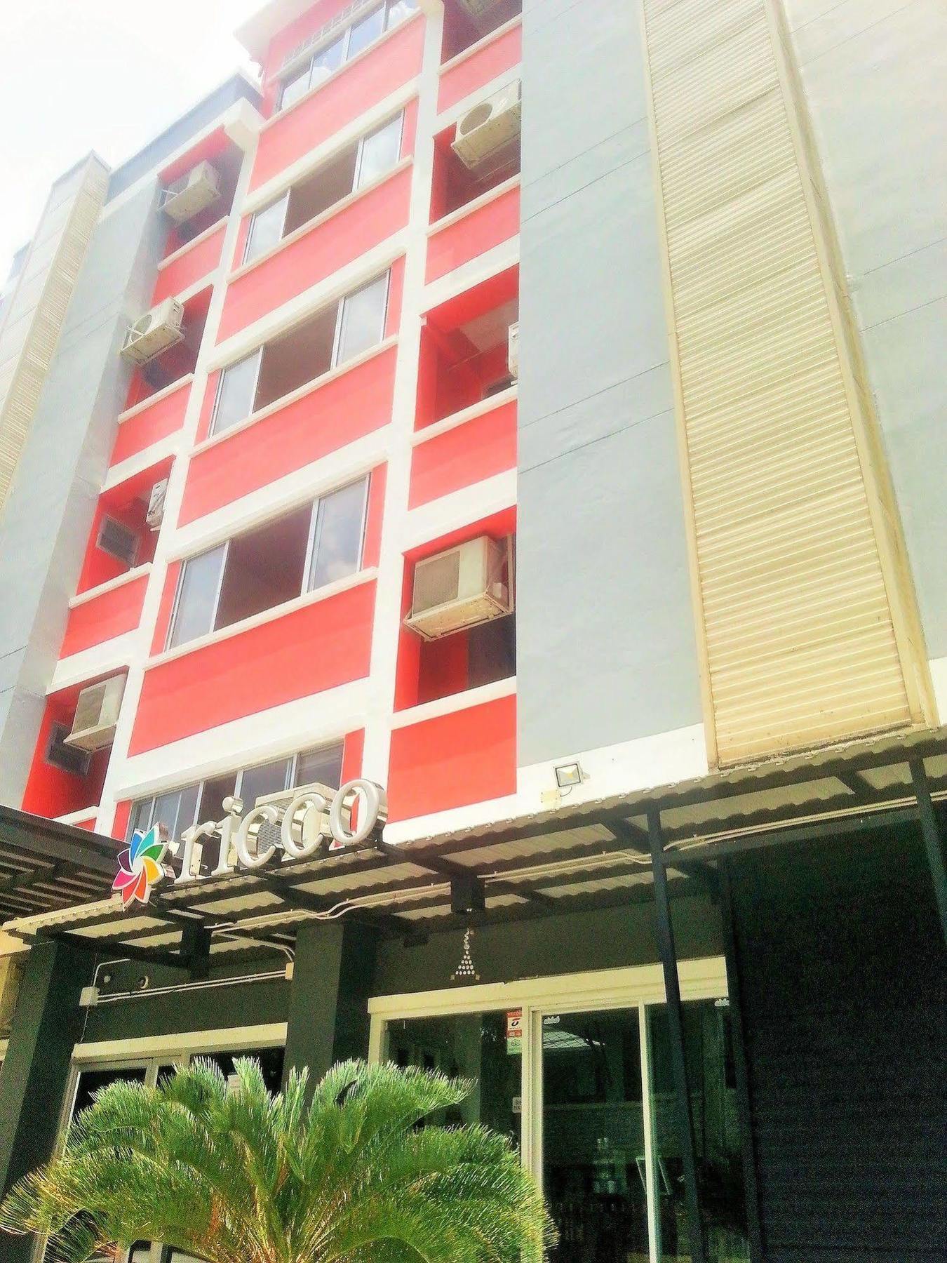 Hotel Ricco Suvarnabhumi 3*