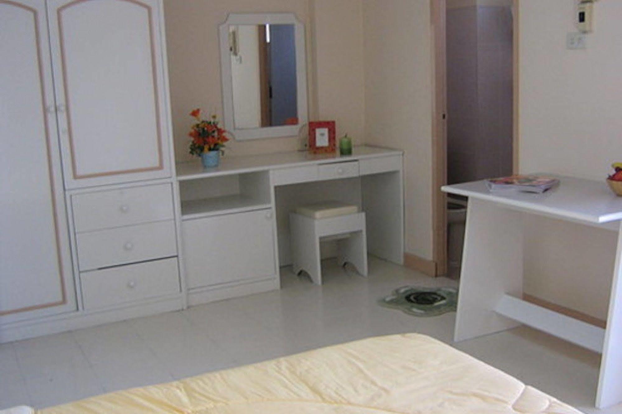 Ms Mansion Aparthotel