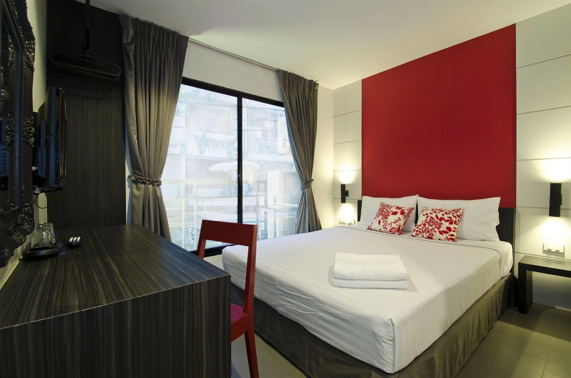 Di Place Hotel 3*